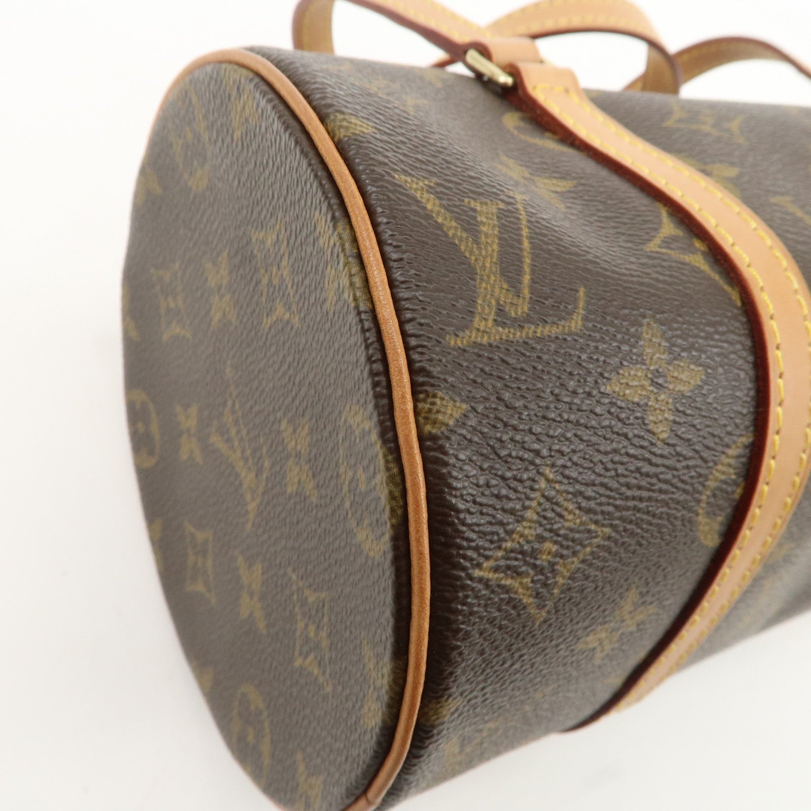 Louis Vuitton Monogram Papillon 26 Hand Bag New Style M51386 Used