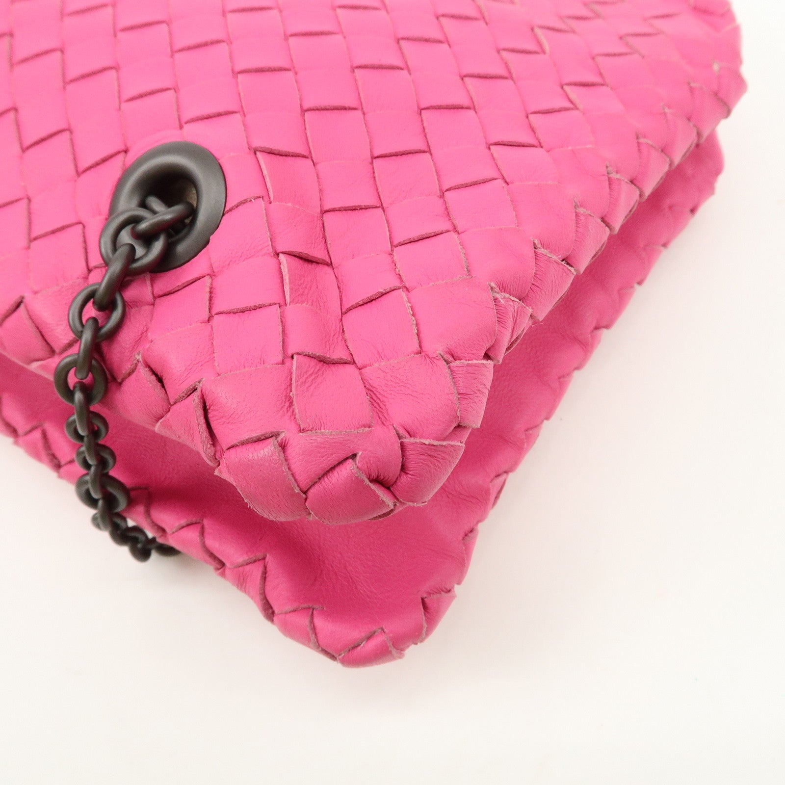 BOTTEGA VENETA Intrecciato Leather Chain Shoulder Bag Pink