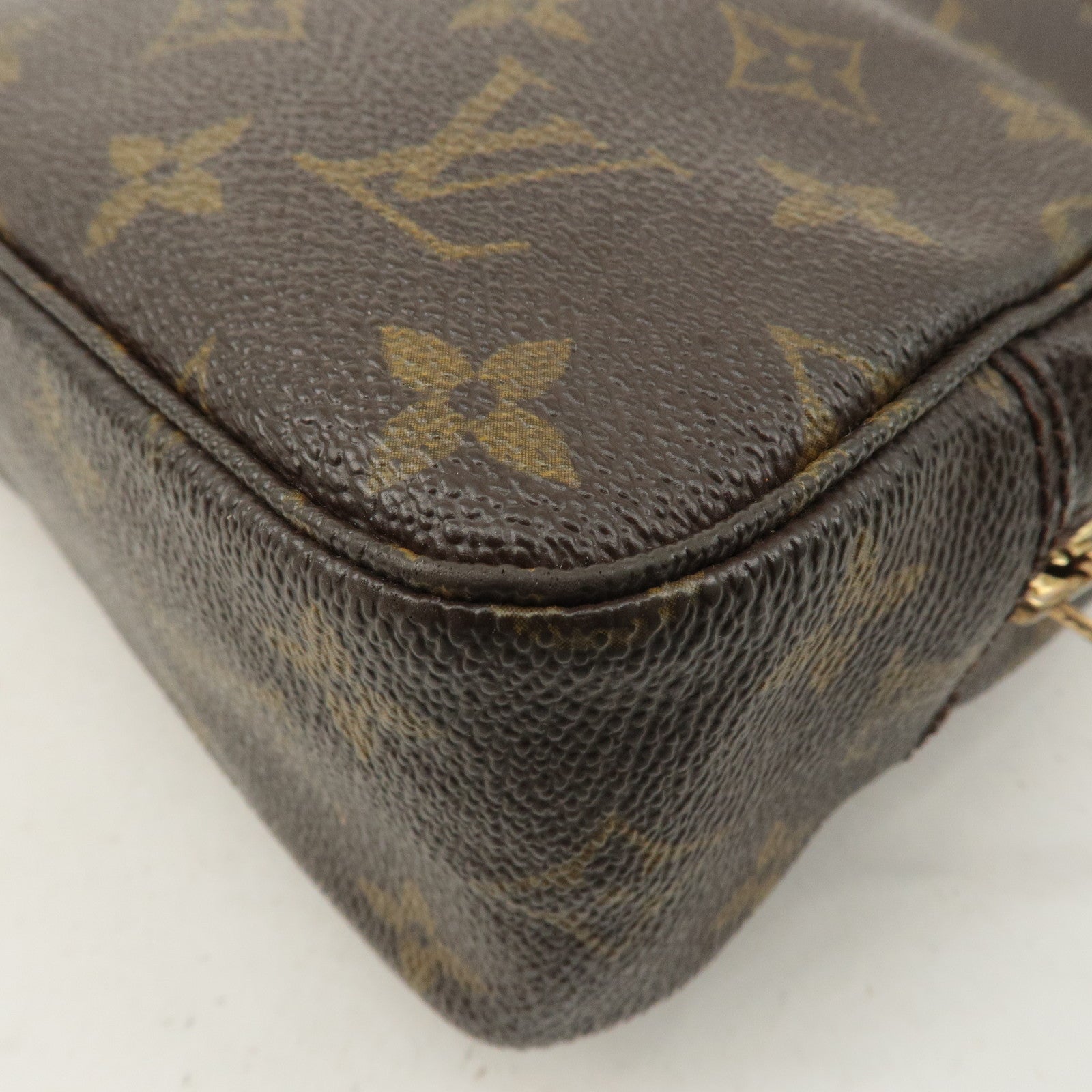 Louis Vuitton Monogram Trousse Toilette 23 Pouch Brown M47524