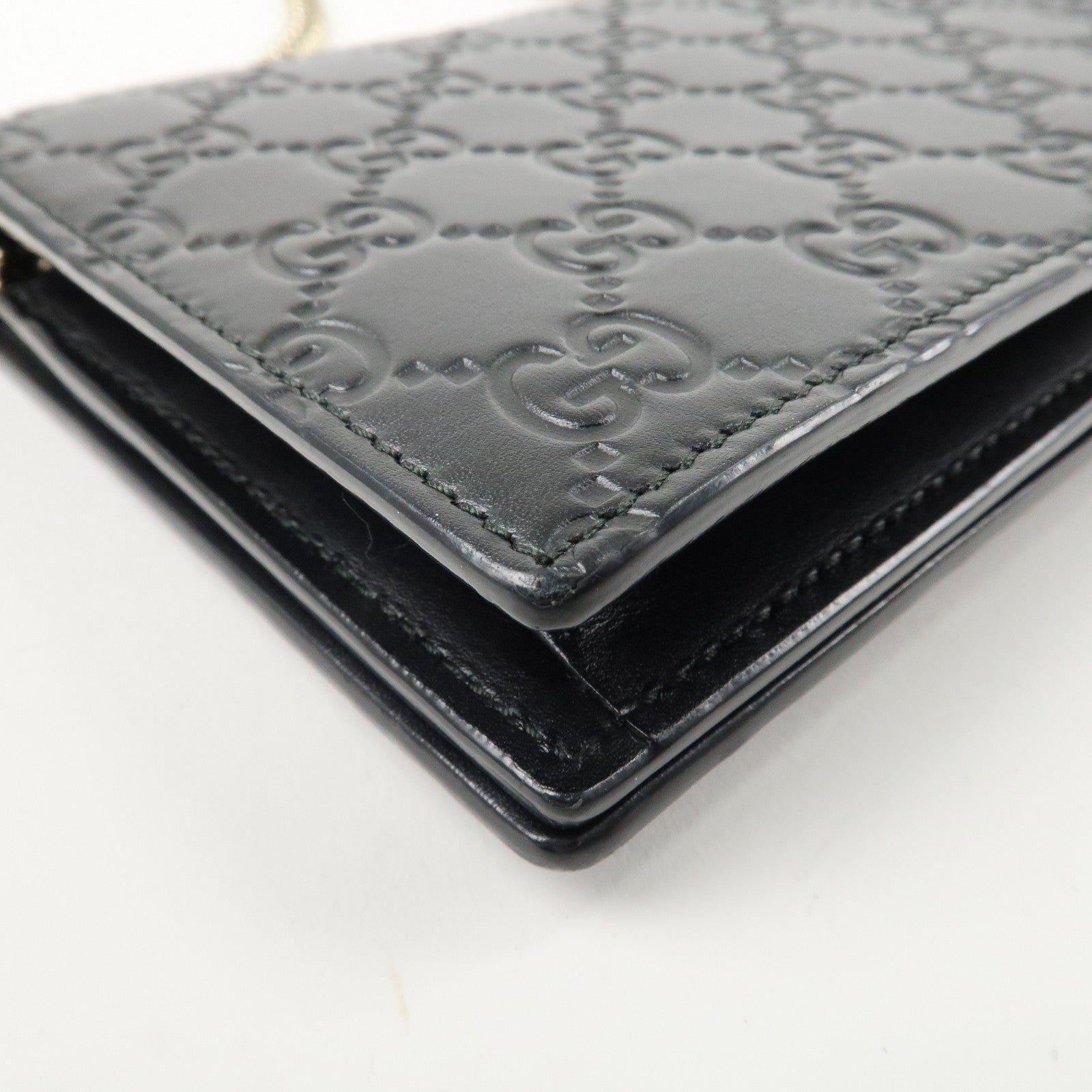 GUCCI Guccissima Leather Chain Wallet Black 431408 Used