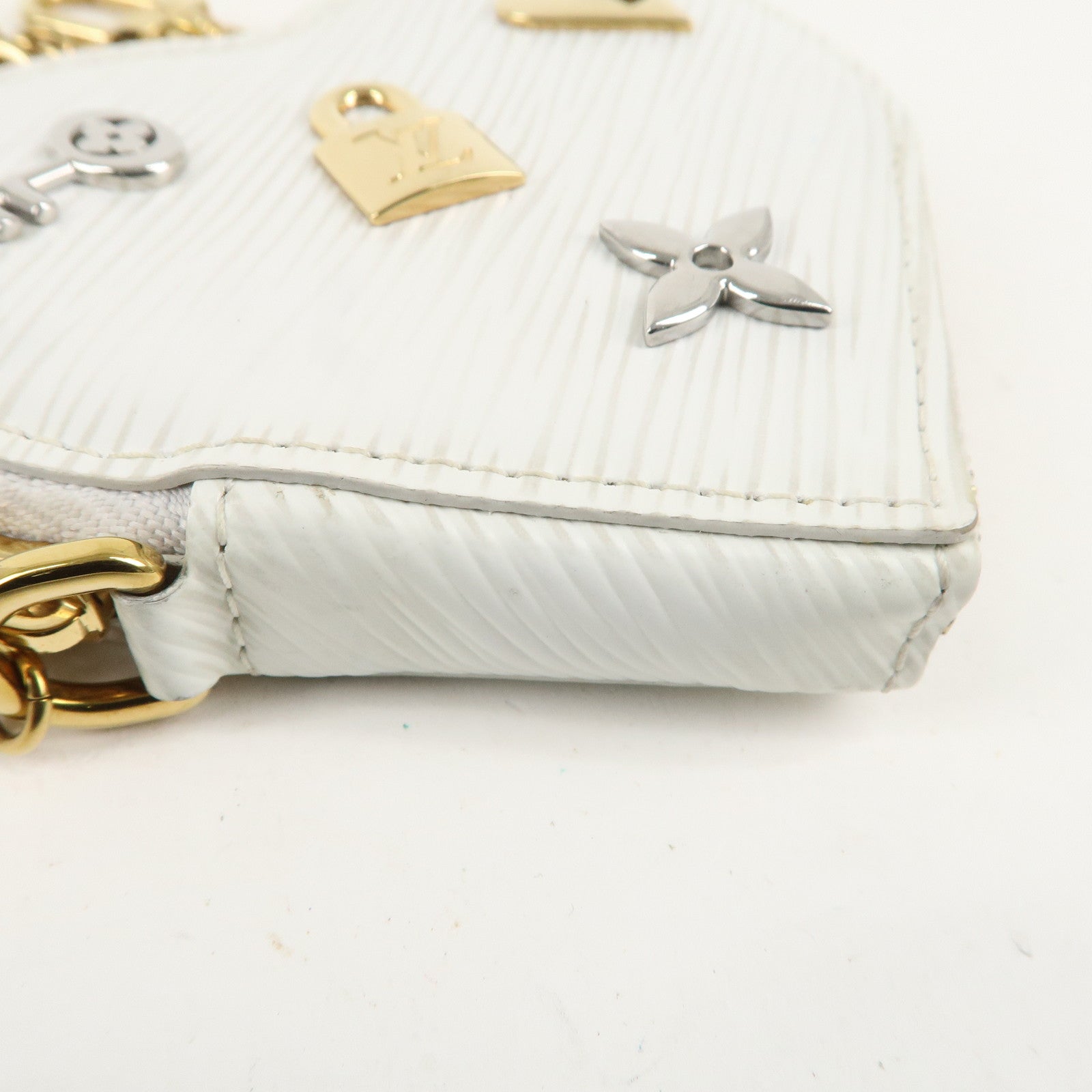 Louis Vuitton Epi Porte Monnaie Love Lock Coin Case Blanc M63996