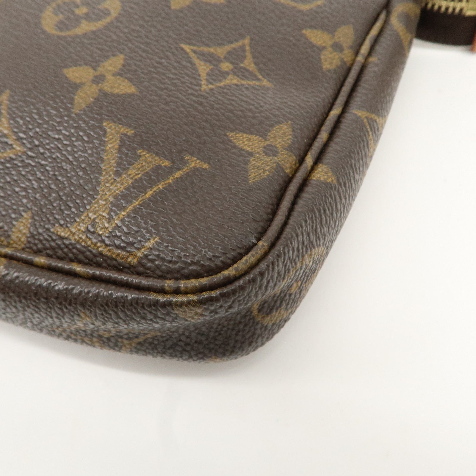 Louis Vuitton Monogram Pochette Accessoires Pouch M51980 Used