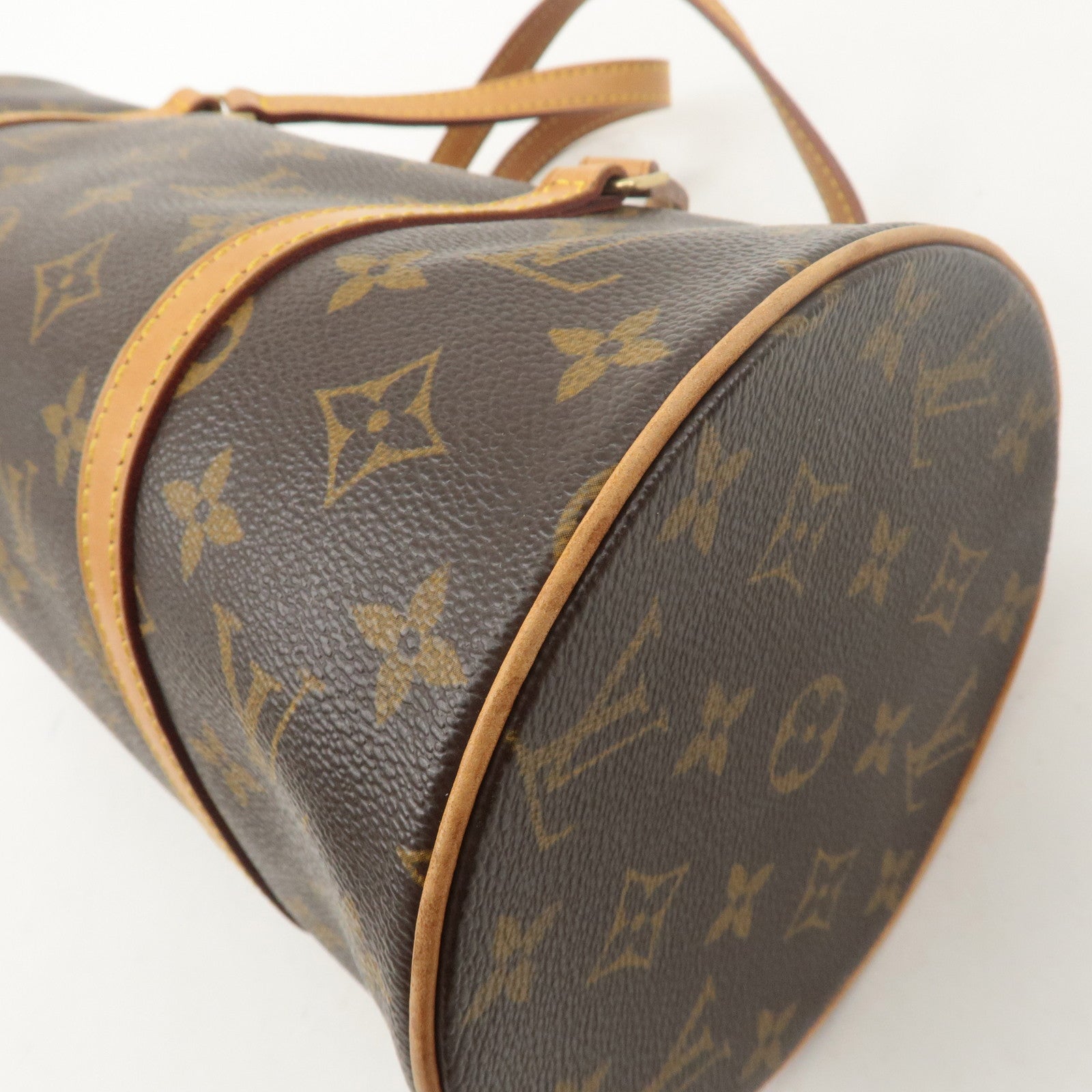 Louis Vuitton Monogram Papillon 30 Hand Bag 
Pouch Brown M51385