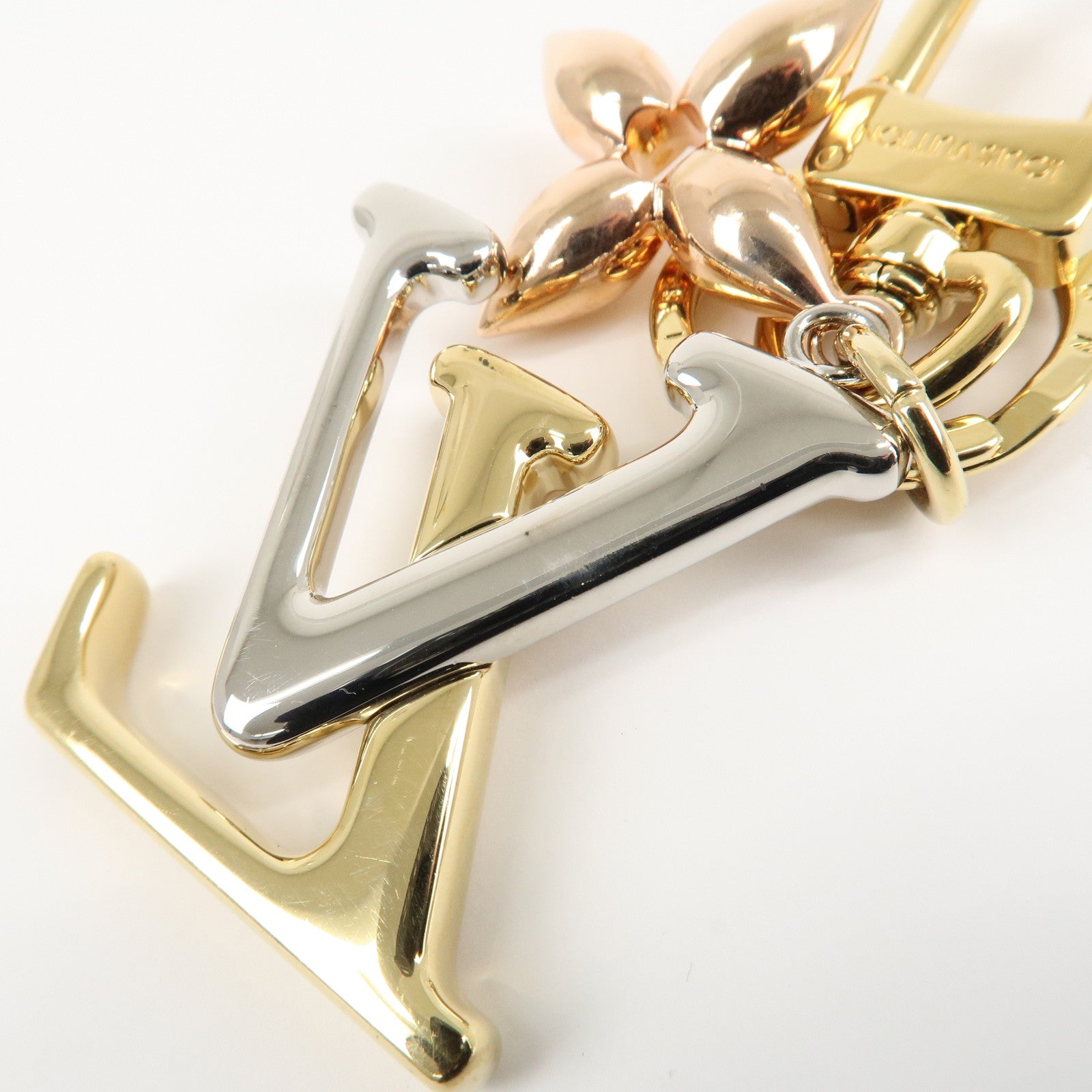 Louis Vuitton LV New Wave Key Chain Key Charm Gold M68449 Used