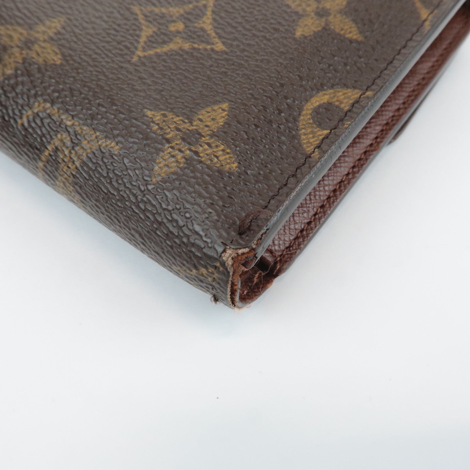 Louis Vuitton Monogram Porte Tresor Etui Papiers Wallet M61202