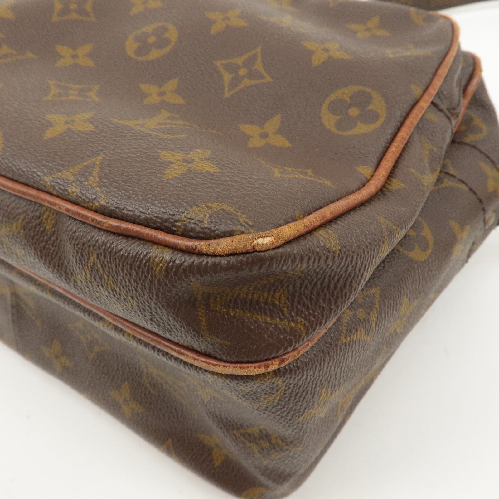 Louis Vuitton Monogram Nail Shoulder Bag Old Model Brown