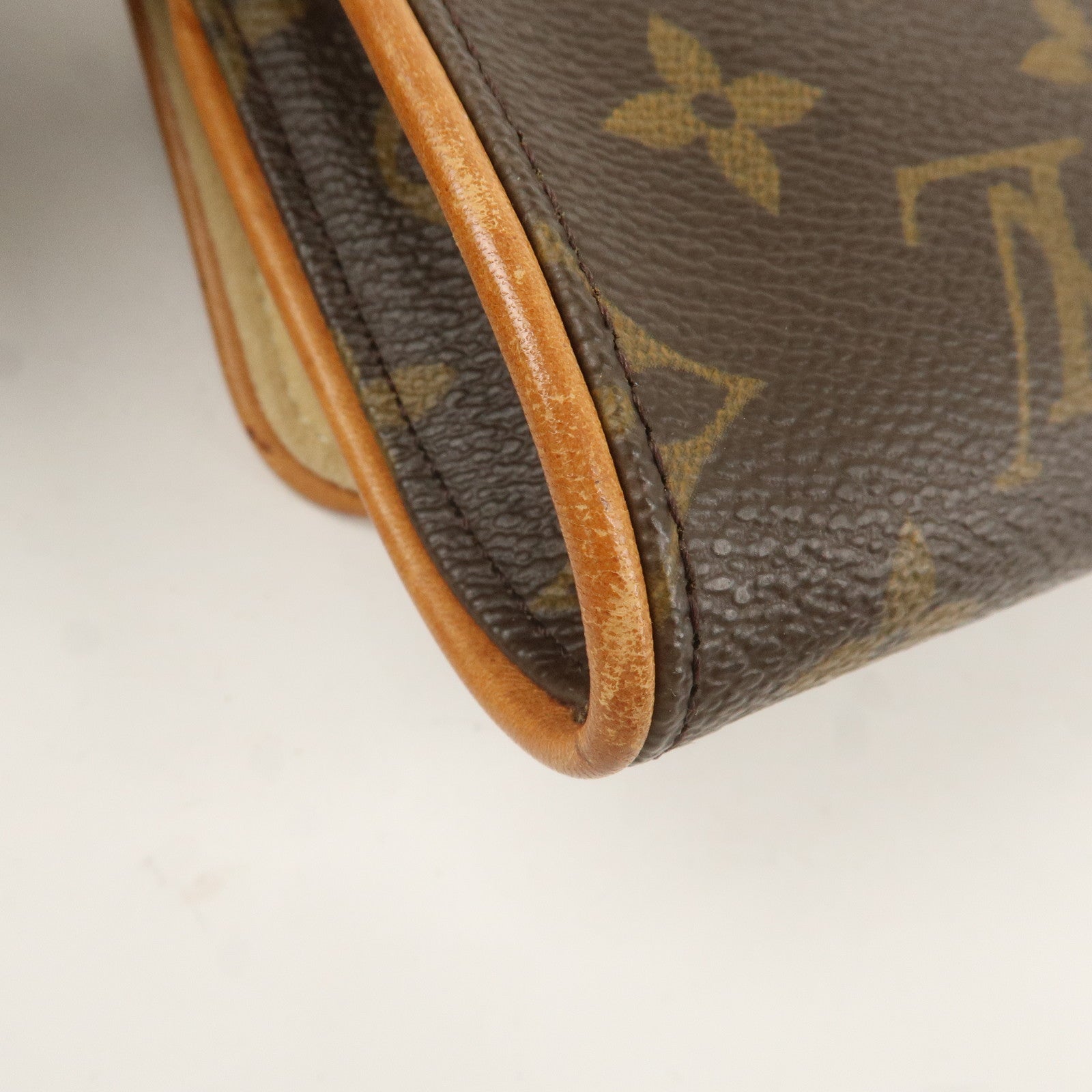 Louis Vuitton Monogram Pochette Twin GM 2Way Bag Brown M51852