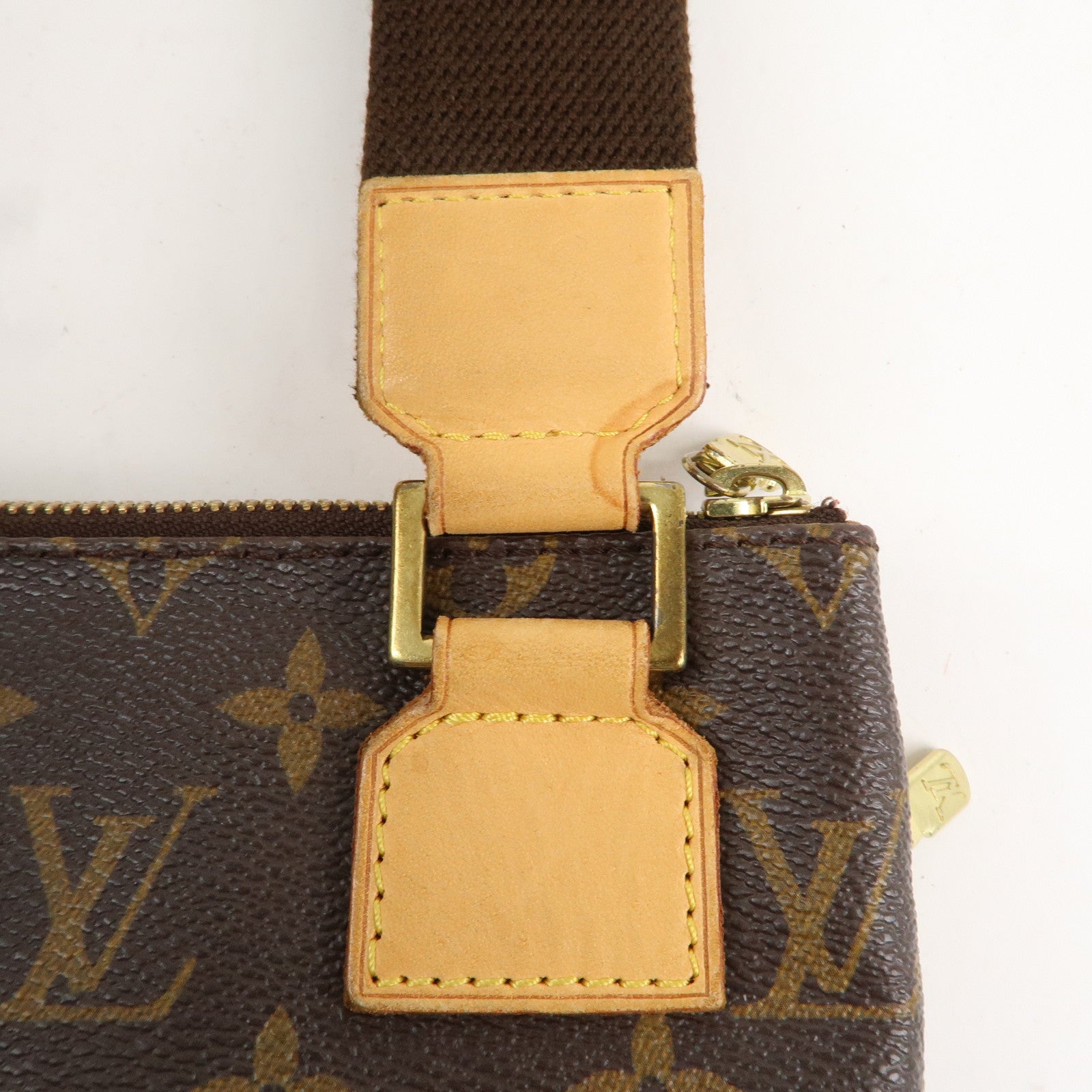 Louis Vuitton Monogram Pochette Bosphore Shoulder Bag M40044