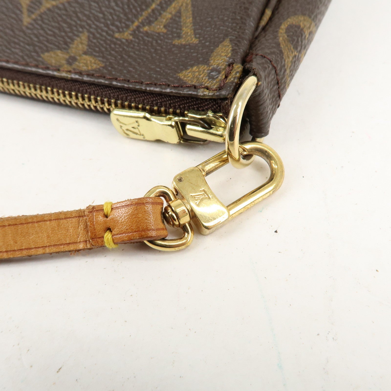 Louis Vuitton Monogram Pochette Accessoires Pouch M51980 Used