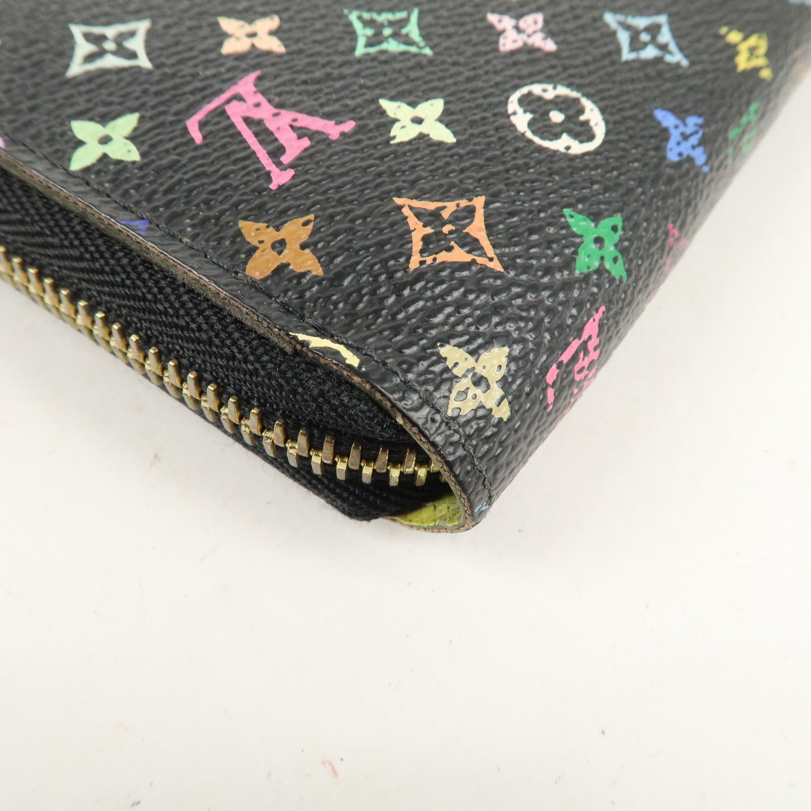 Louis Vuitton Monogram Multi Color Zippy Wallet Noir M60244