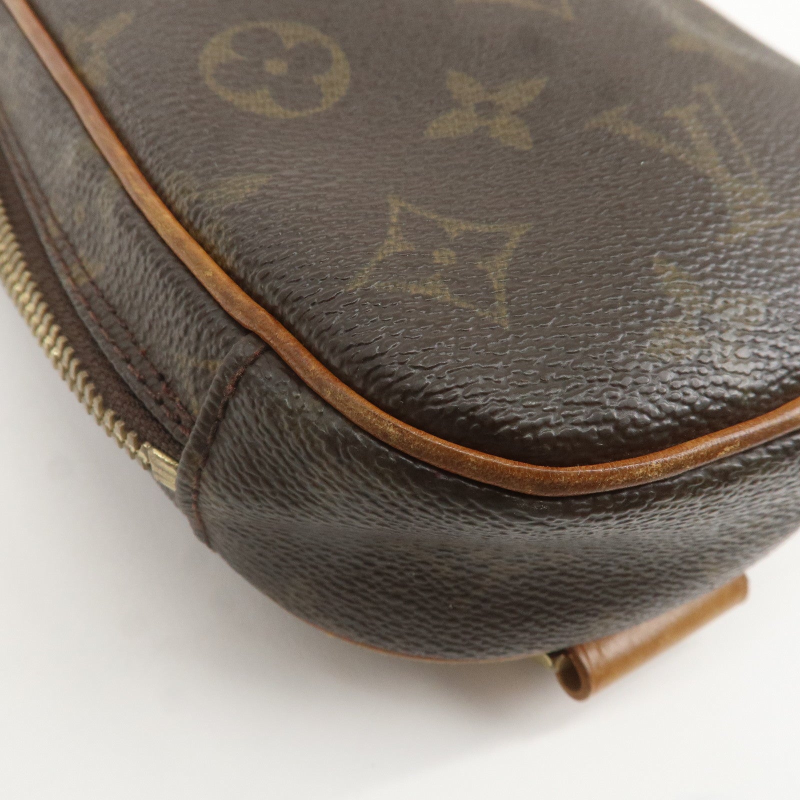 Louis Vuitton Monogram Pochette Gange Cross Body Bag M51870