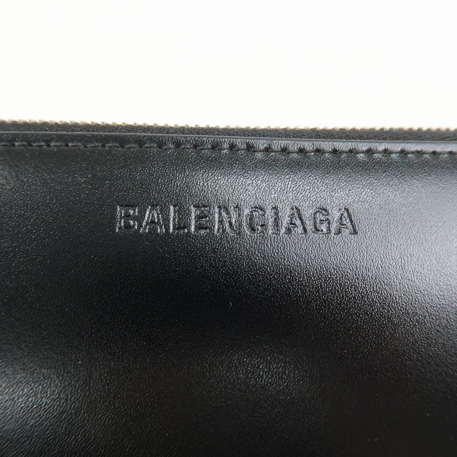 BALENCIAGA Leather Essentials Continental Wallet Black 664041