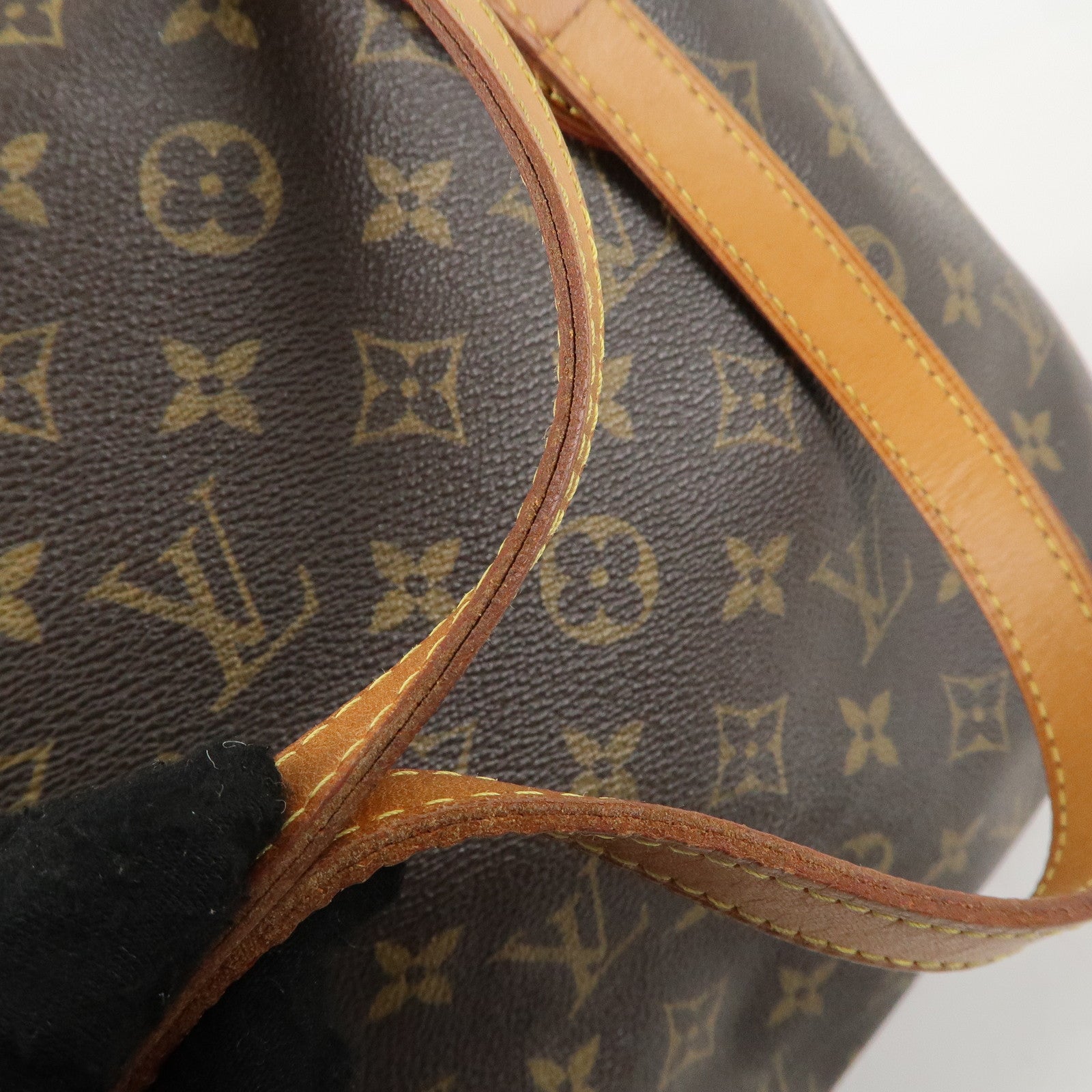 Louis Vuitton Monogram Totally MM Tote Bag Hand Bag M56689