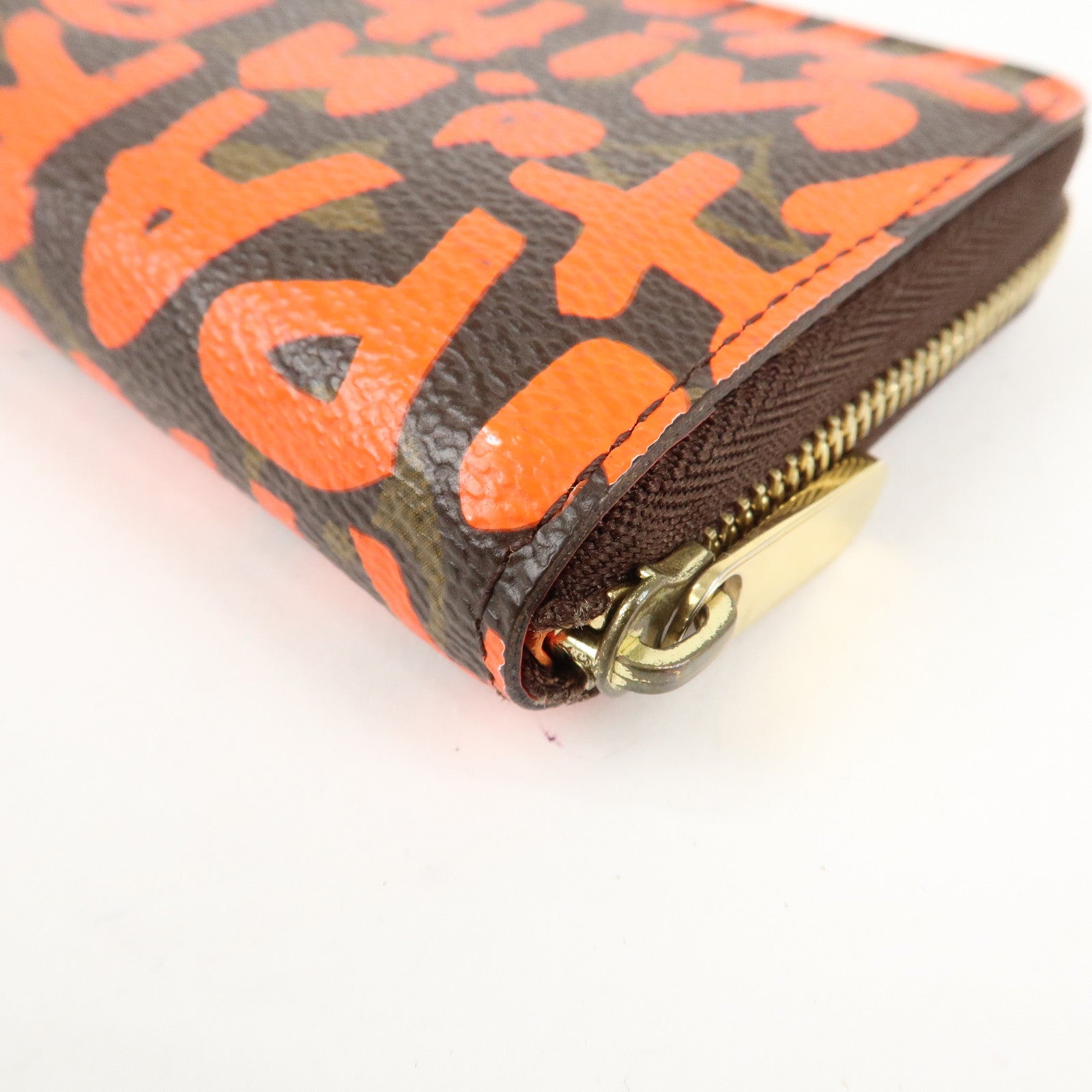 Louis Vuitton Monogram Graffiti Zippy Coin Purse M93708 Used