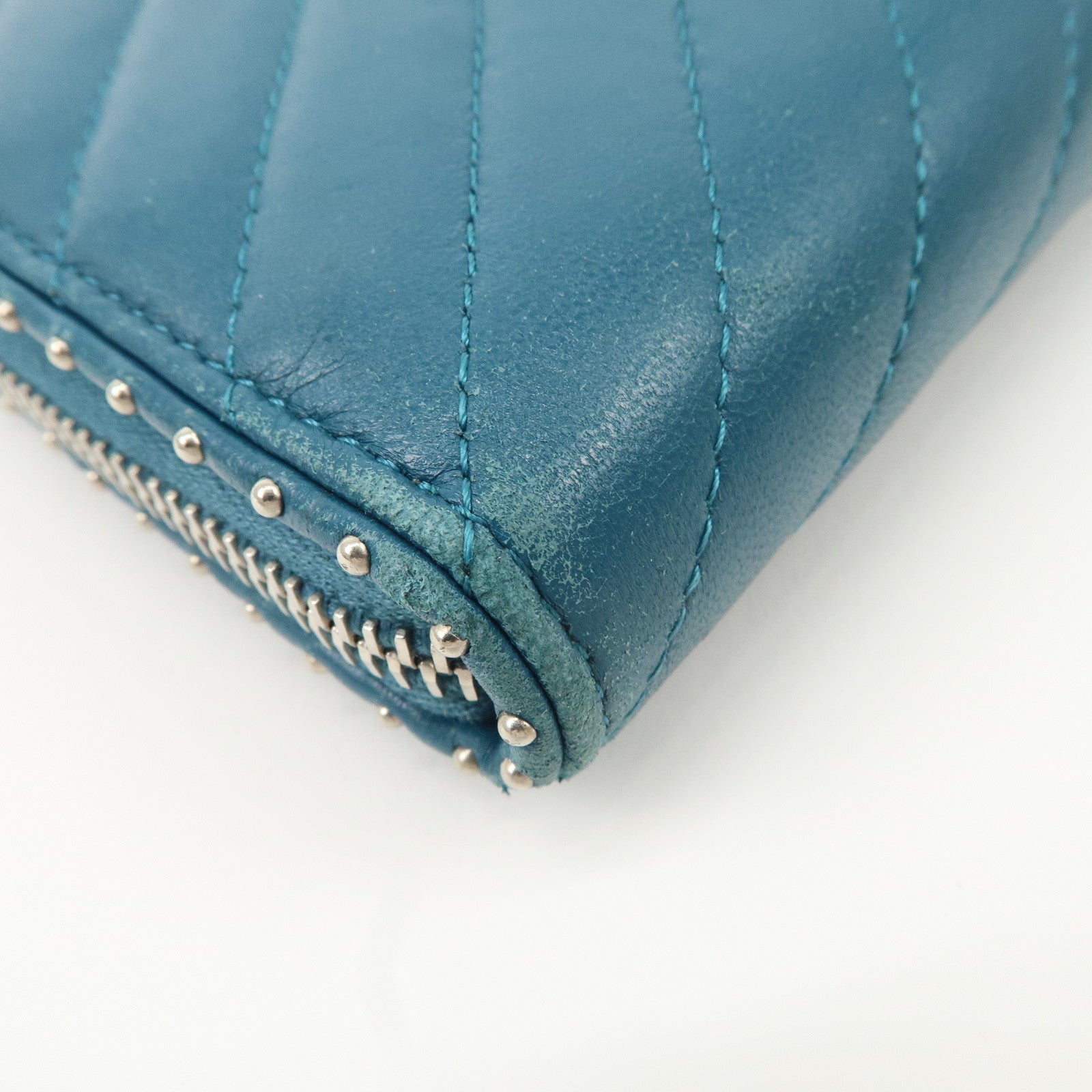 CHANEL V Stich Lamb Skin Coco Mark Studs Long Wallet Blue A50097 Used