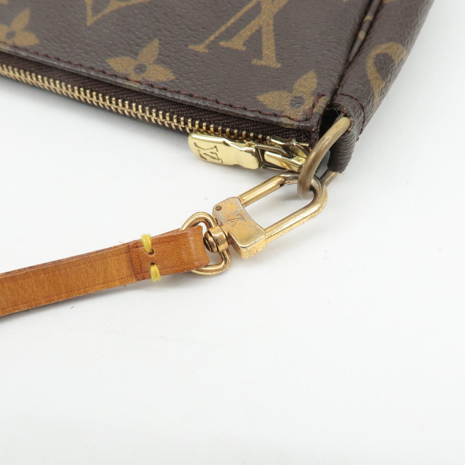 Louis Vuitton Monogram Pochette Accessoires Pouch M51980