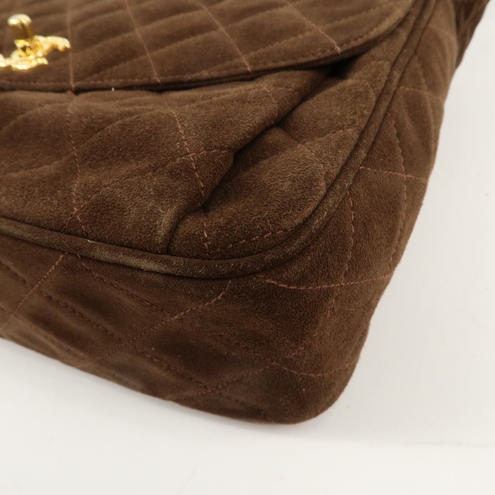 CHANEL Matelasse Suede Shoulder Bag Brown Gold Hardware