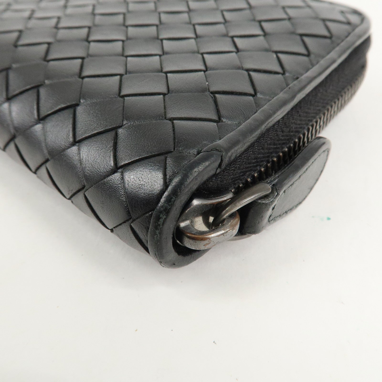 BOTTEGA VENETA Intrecciato Leather Zippy Around Long Wallet Black