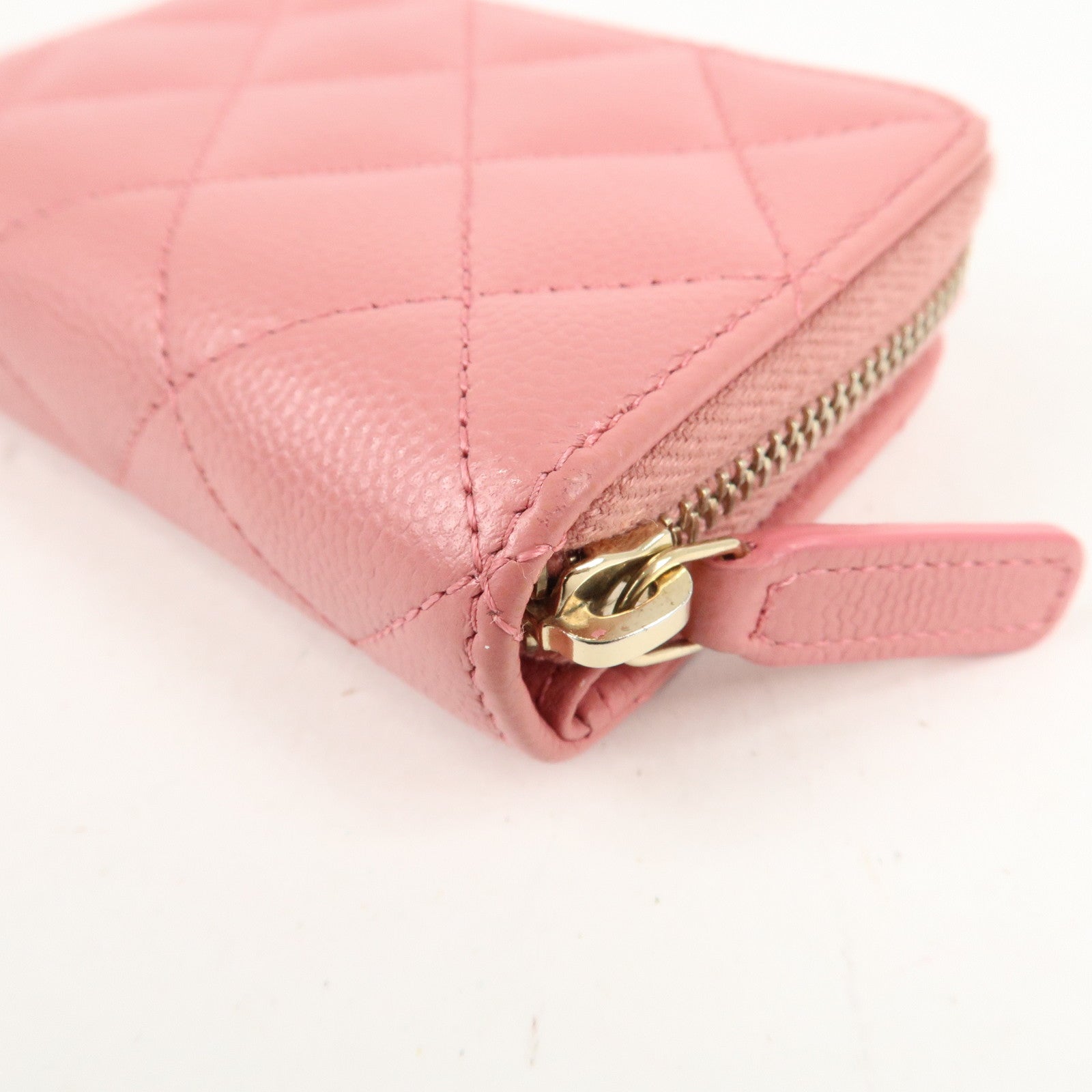 CHANEL Matelasse Caviar Skin Zippy Around Coin Case Pink Used