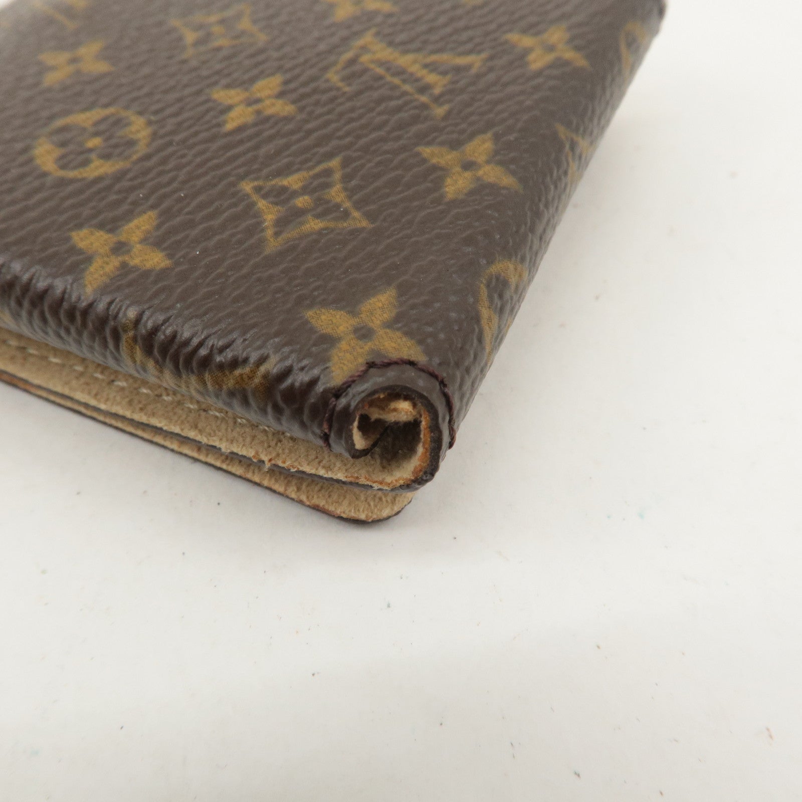 Louis Vuitton Monogram Canvas Jewelry Case for Necklace Brown