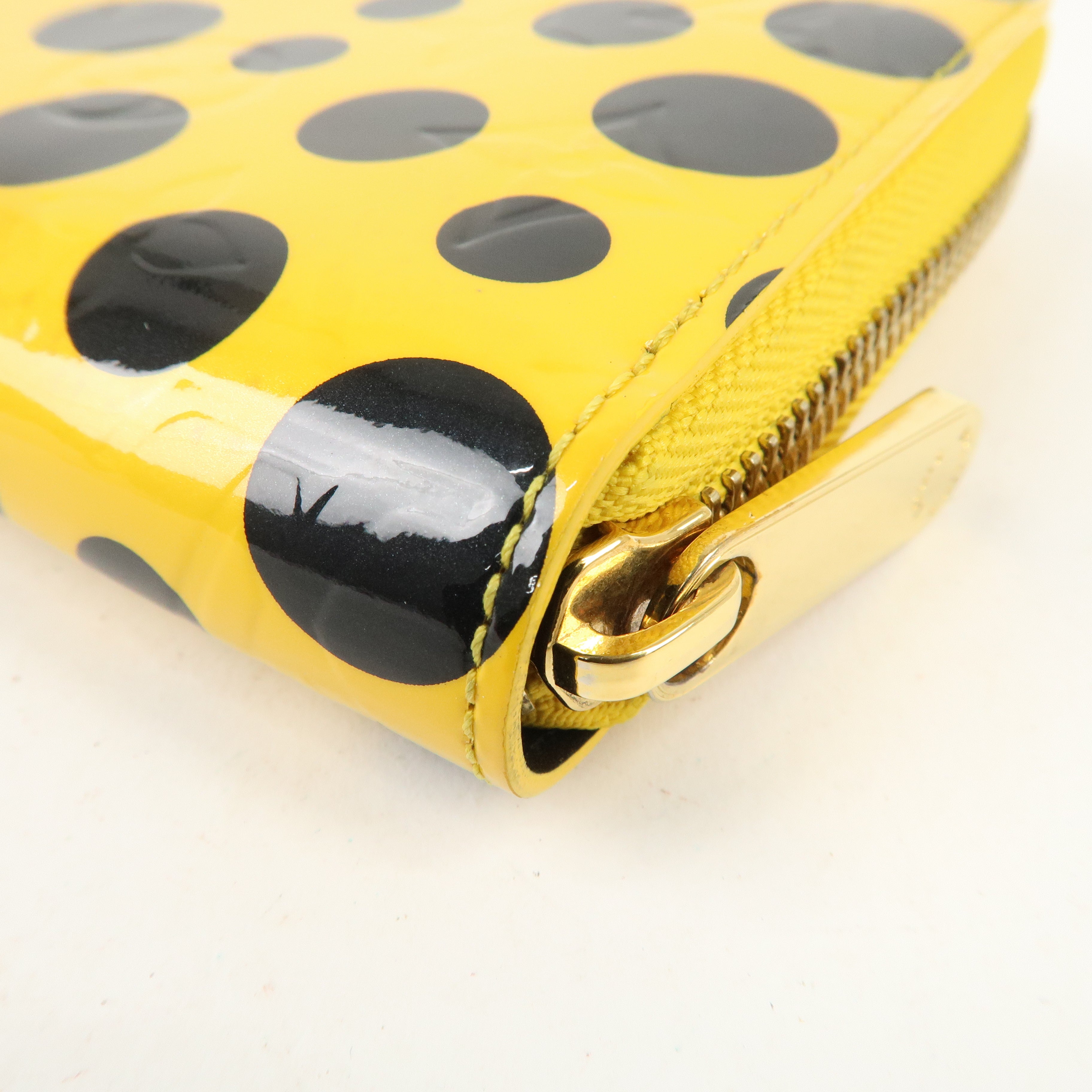 Louis Vuitton Vernis YayoiKusama Dots Infinity Zippy Wallet M91571