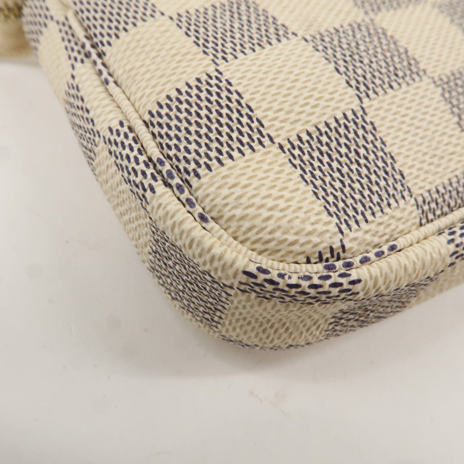 Louis Vuitton Damier Azur Mini Pochette Accessoires N58010