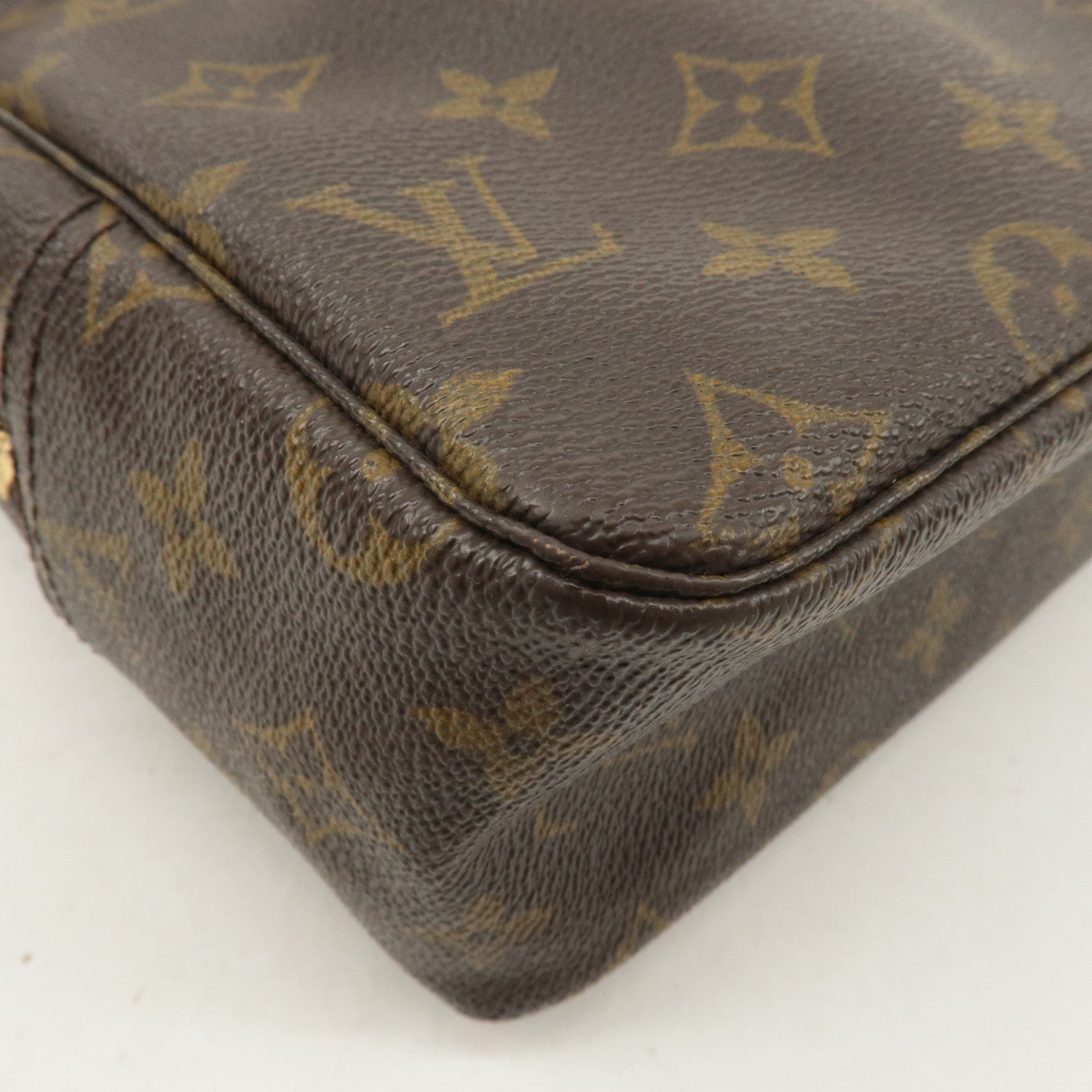 Louis Vuitton Monogram Trousse Toilette 28 Pouch Brown M47522