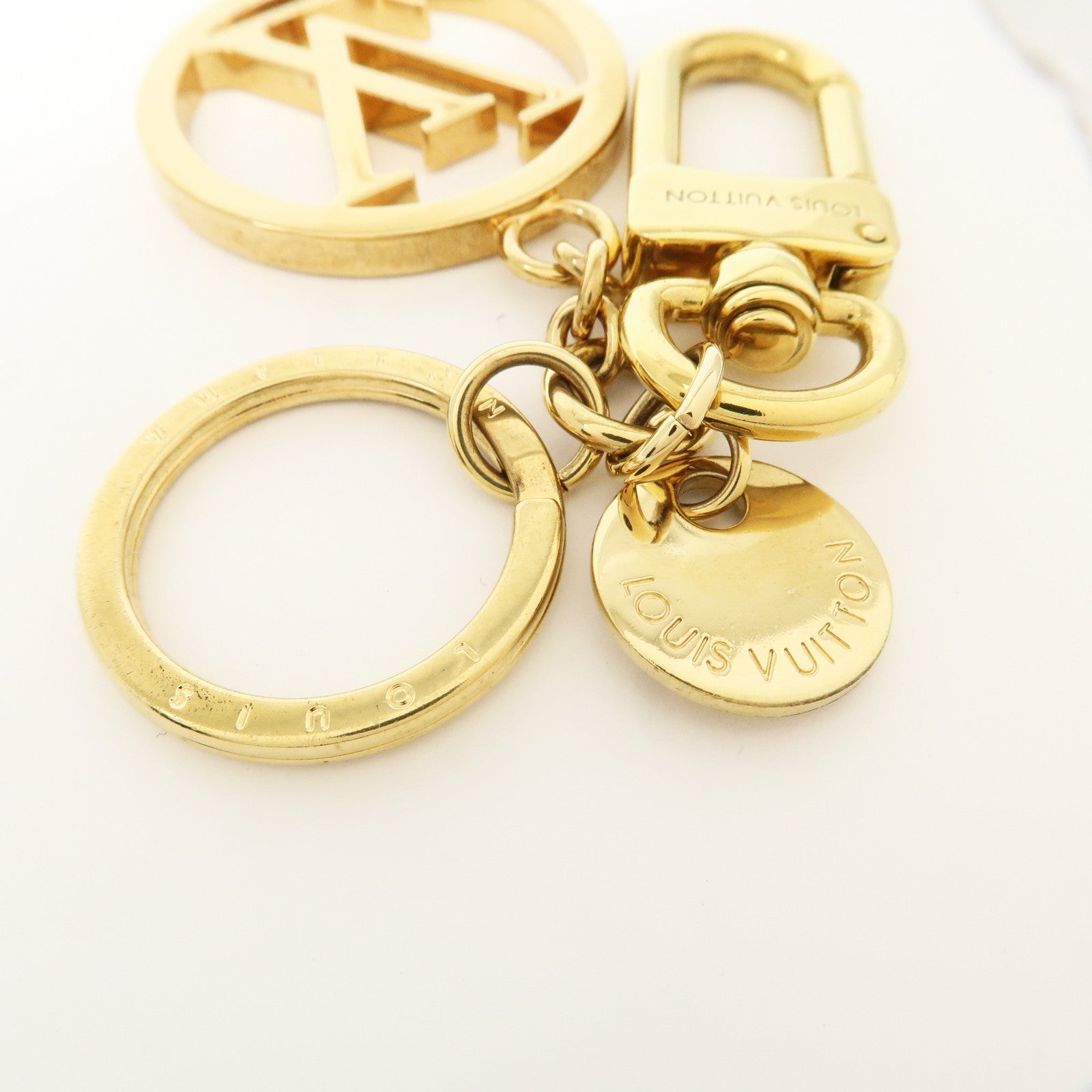 Louis Vuitton LV Circle Key Chain Bag Charm Gold M68000 Used