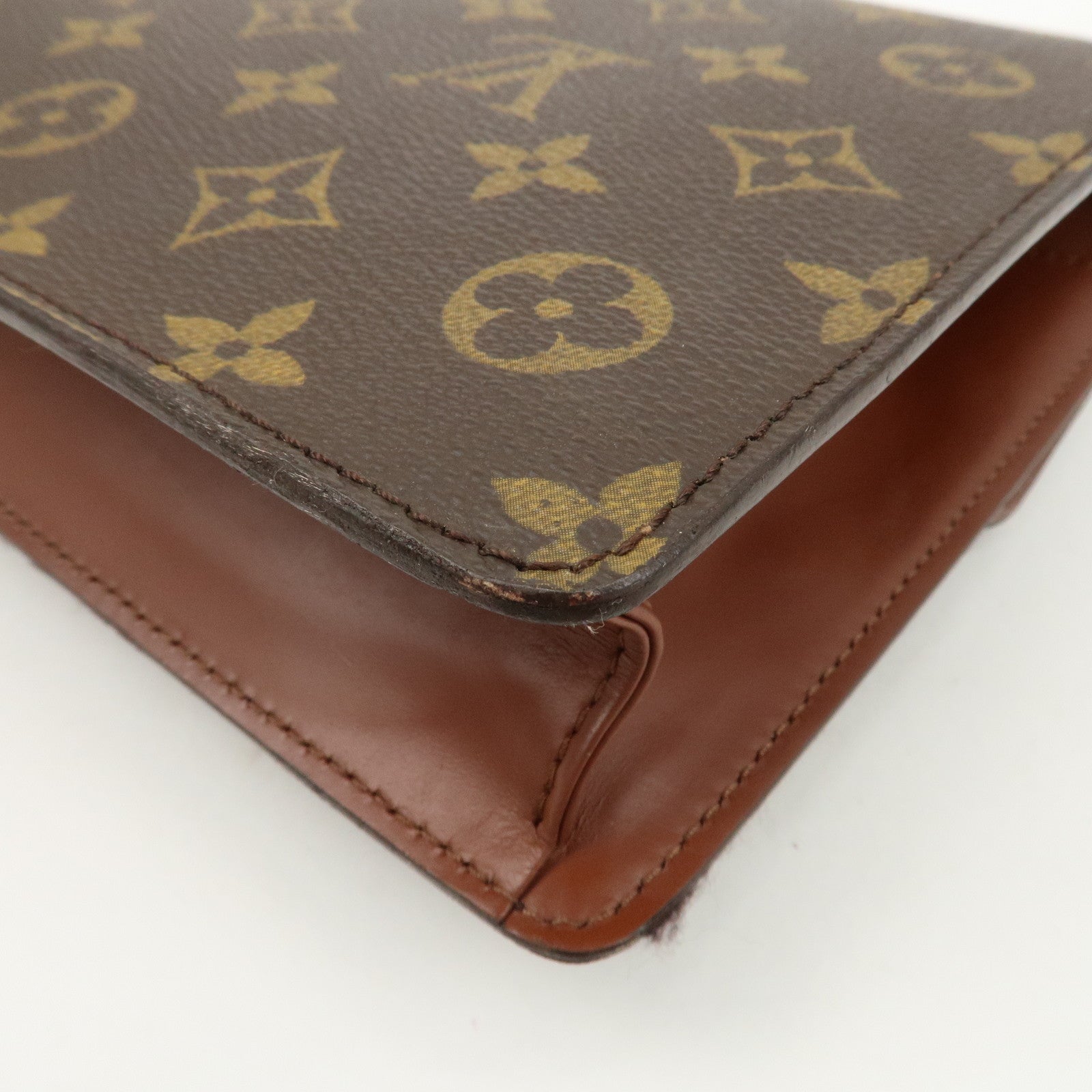 Louis Vuitton Monogram Canvas Chaillot Clutch Bag M51788 Used