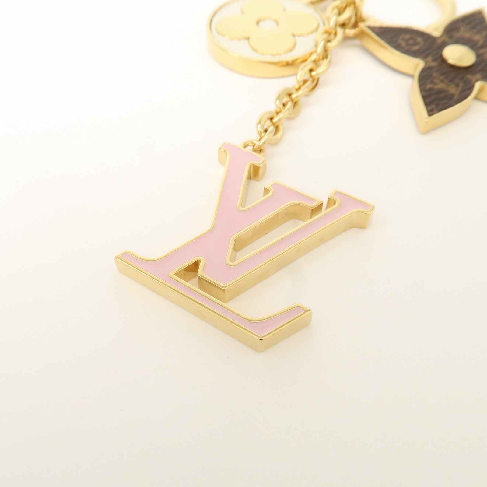 Louis Vuitton Key Chain Charm Spring Street Gold M01187 Used