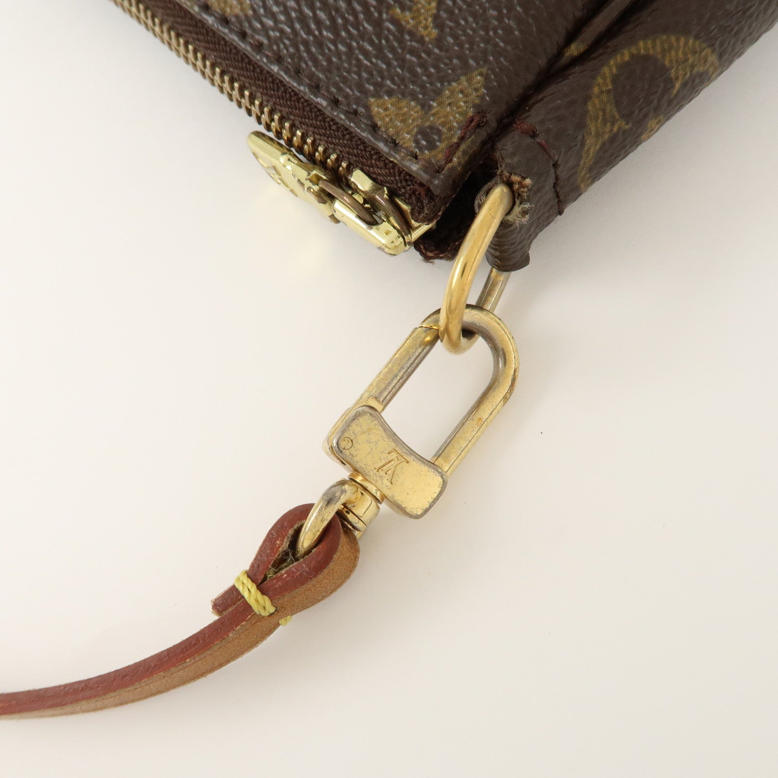 Louis Vuitton Monogram Pochette Accessoires Pouch M51980 Used