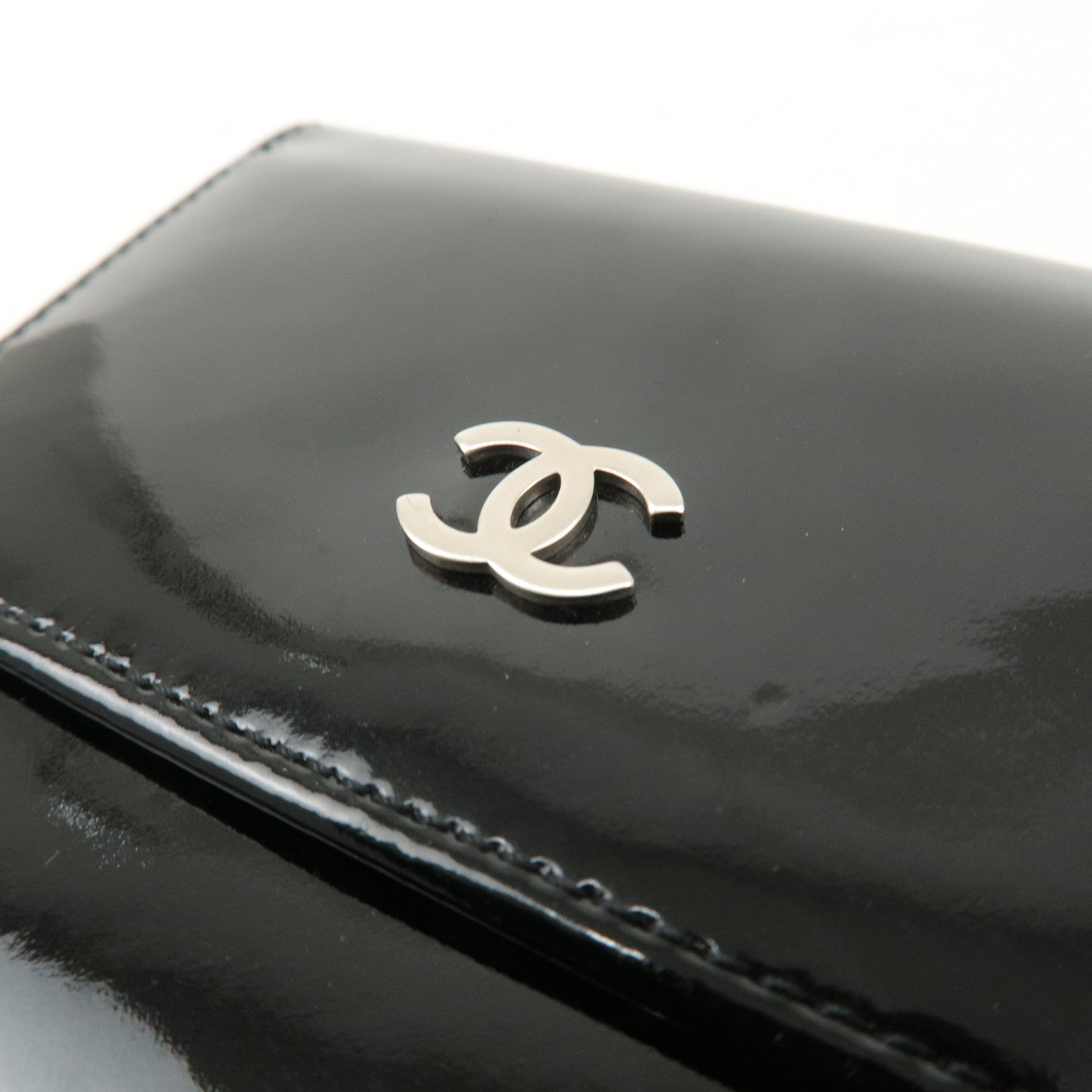 CHANEL Patent Leather Tri-fold Wallet Black