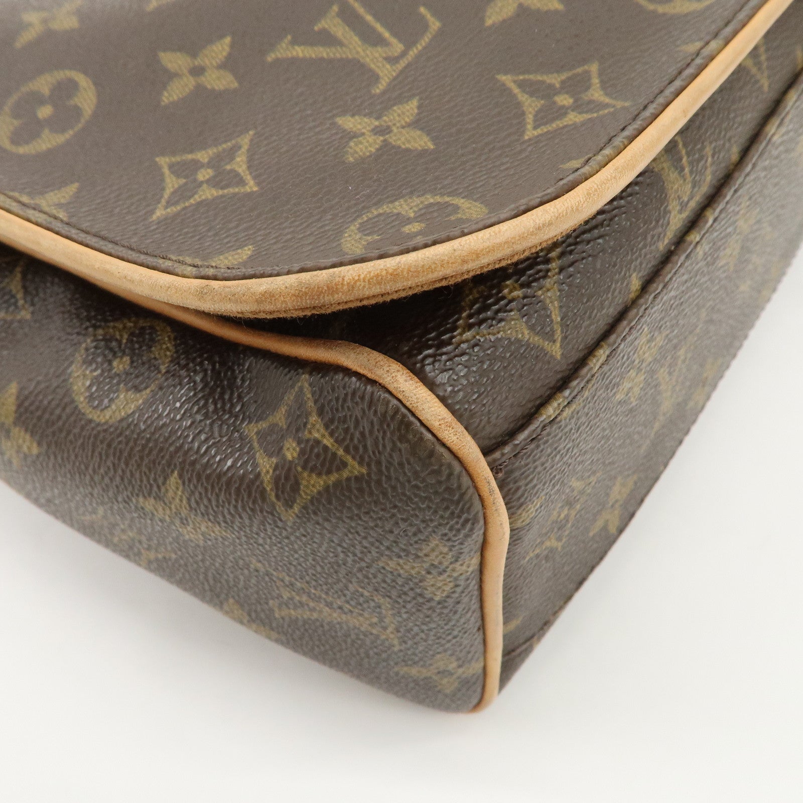 Louis Vuitton Monogram Abbesses Messenger Bag Shoulder Bag M45257 Used