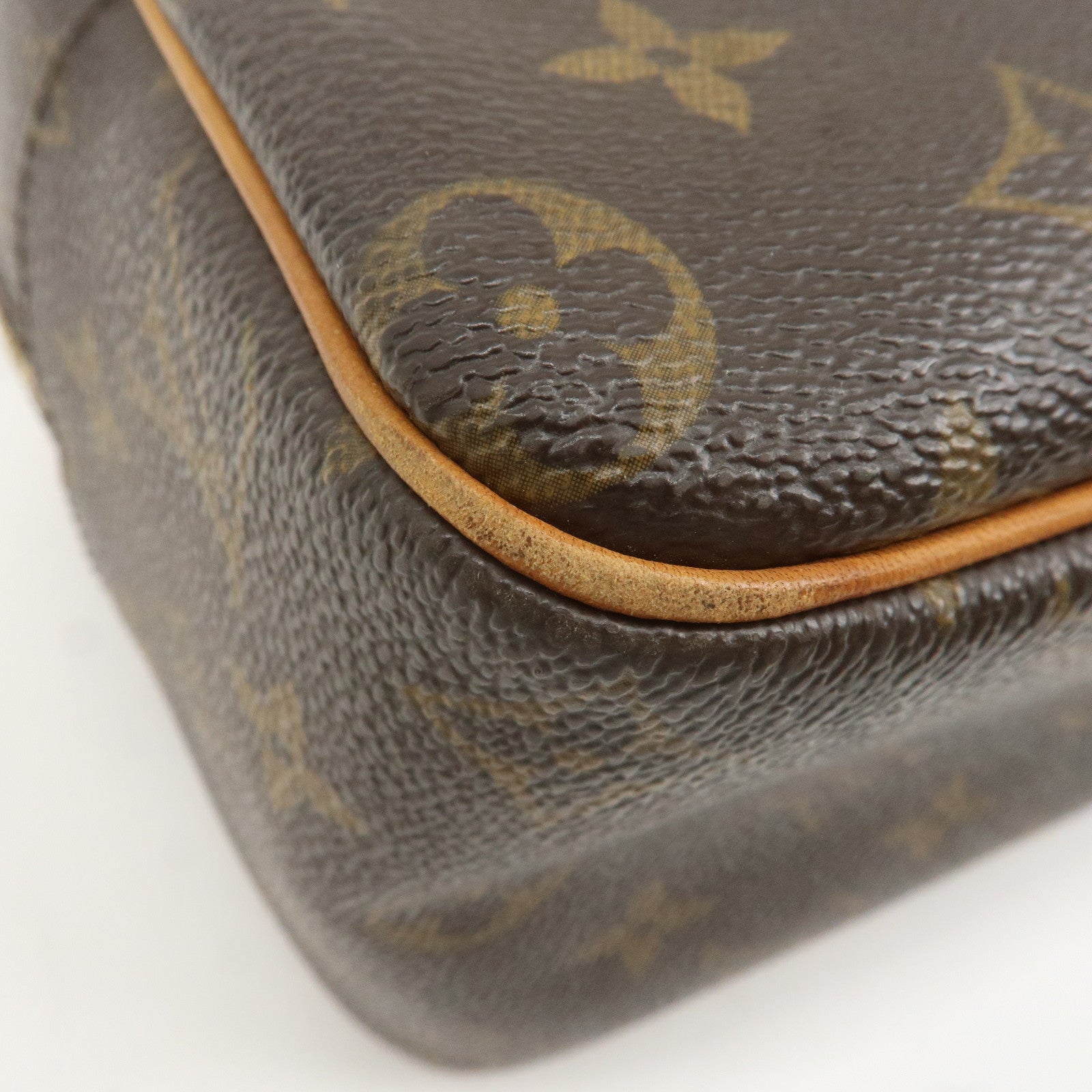 Louis Vuitton Monogram Cite MM Shoulder Bag Hand Bag M51182