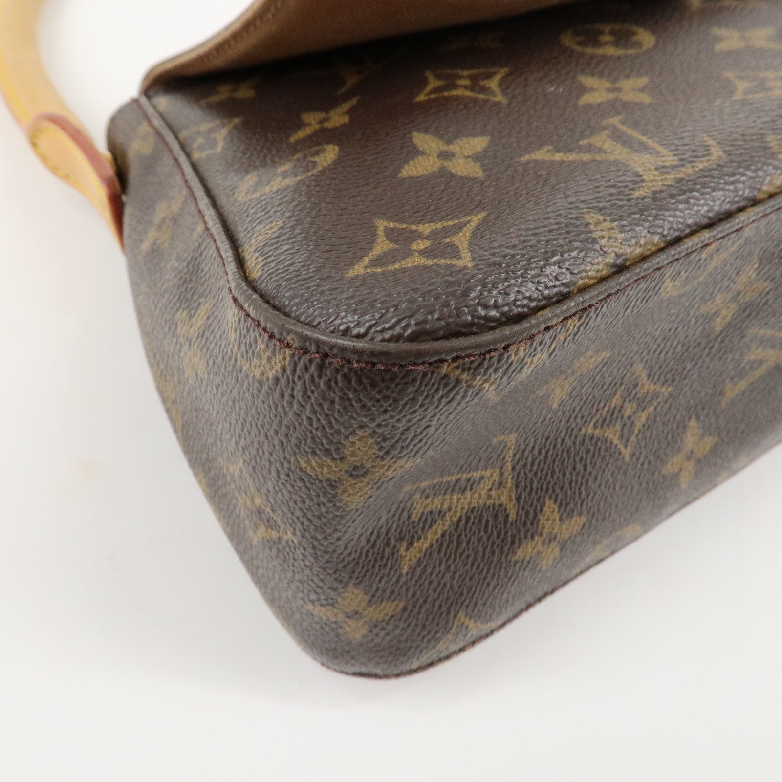 Louis Vuitton Monogram Mini Looping Shoulder Bag Hand Bag M51147 Used