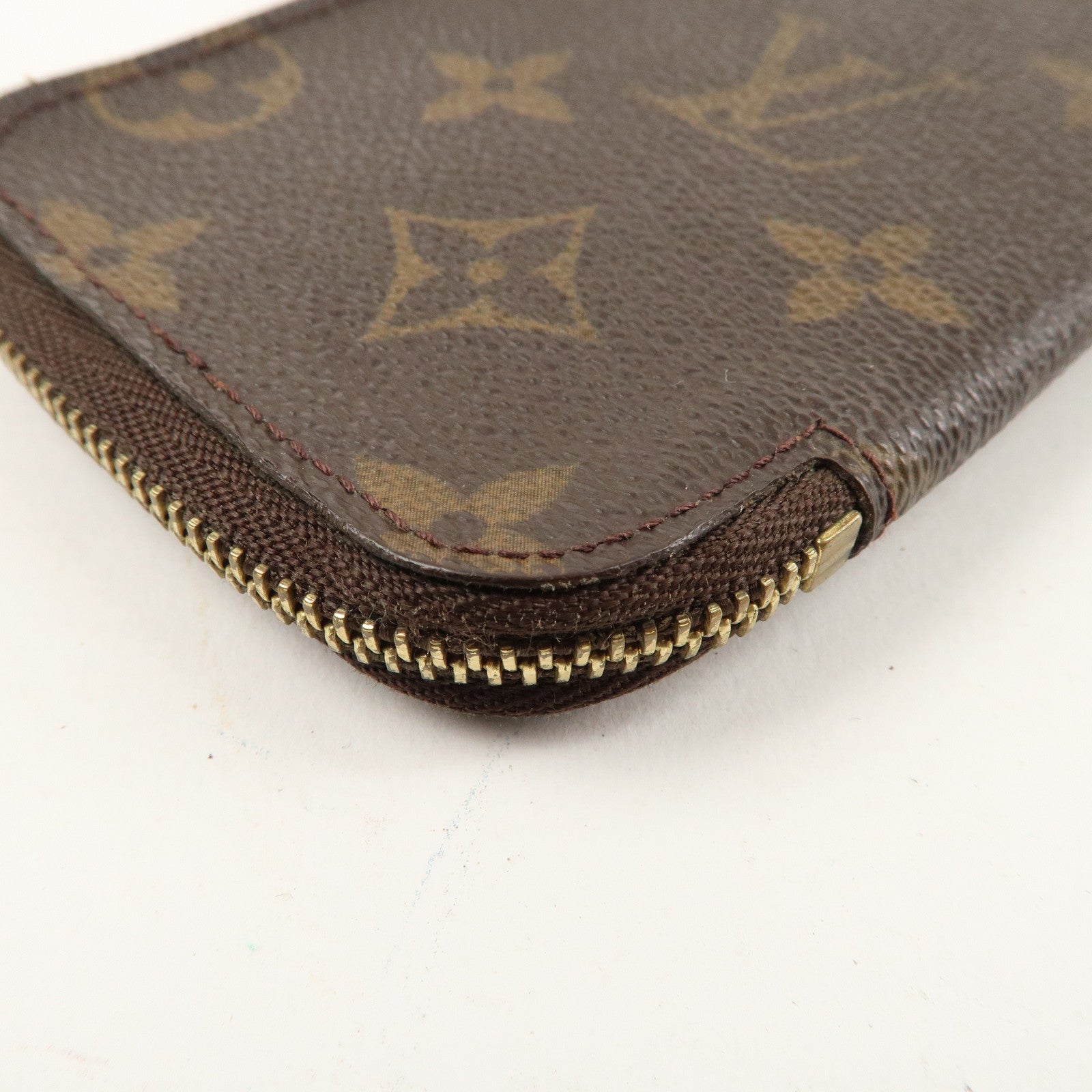 Louis Vuitton Monogram Pochette 6 Cles Key Holder M62610