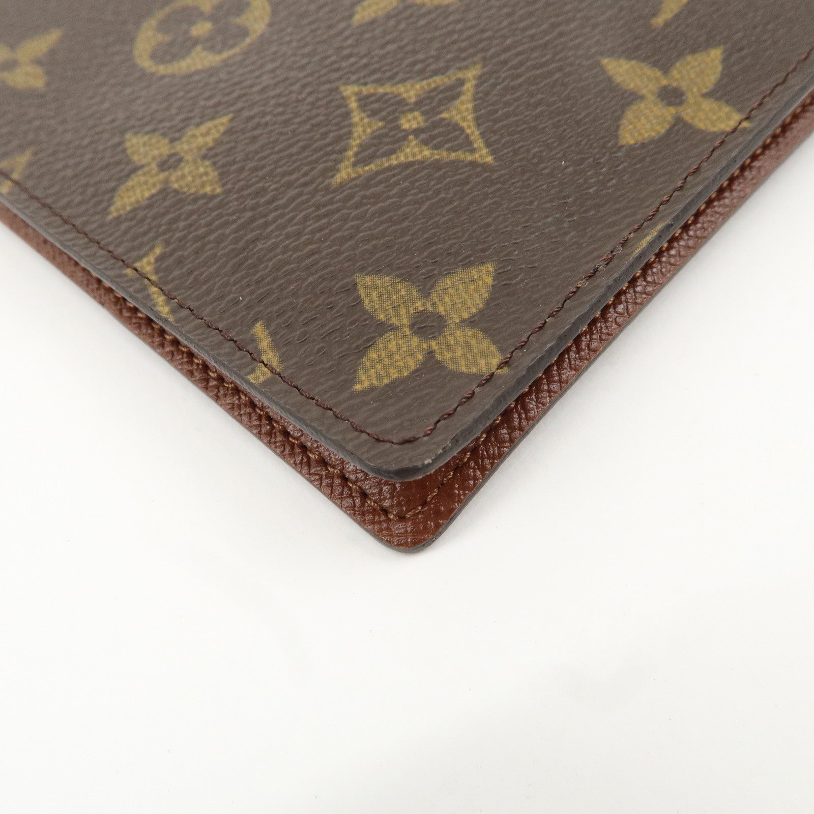 Louis Vuitton Monogram Couverture Passeport Passport Case M60179 Used