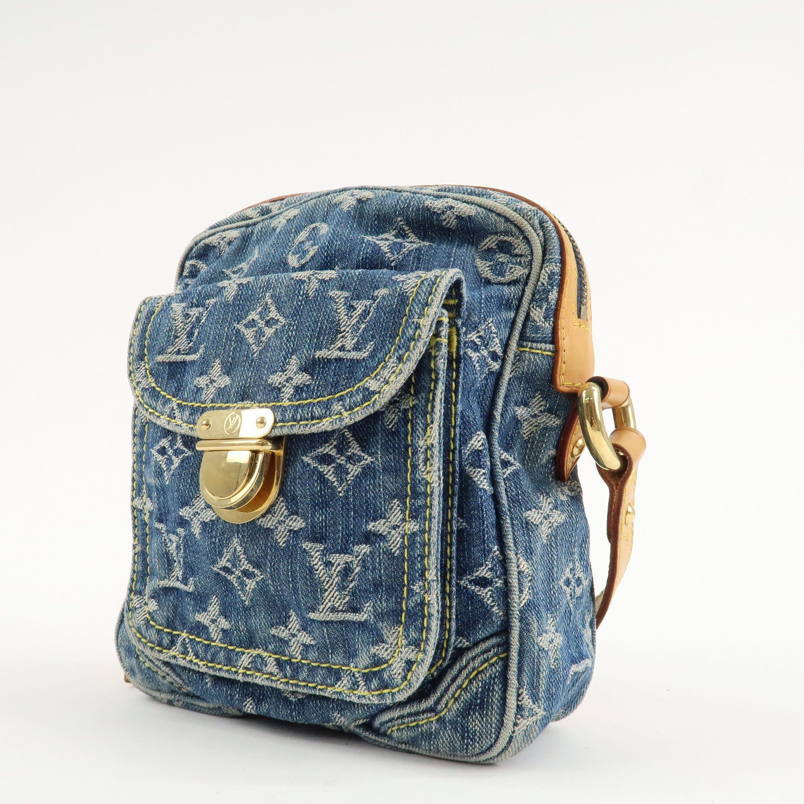 Louis Vuitton Monogram Denim Camera Bag Shoulder Bag Blue M95348 Used