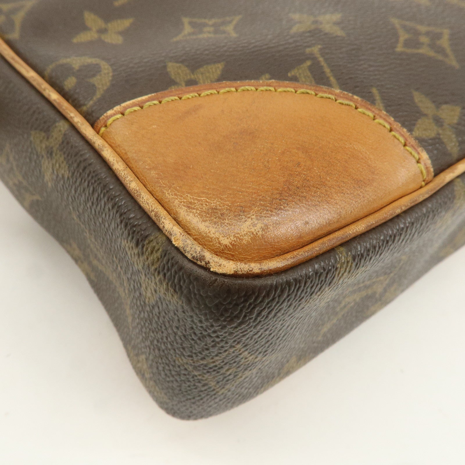 Louis Vuitton Monogram Porte Documents Voyage Bag Brown M53361