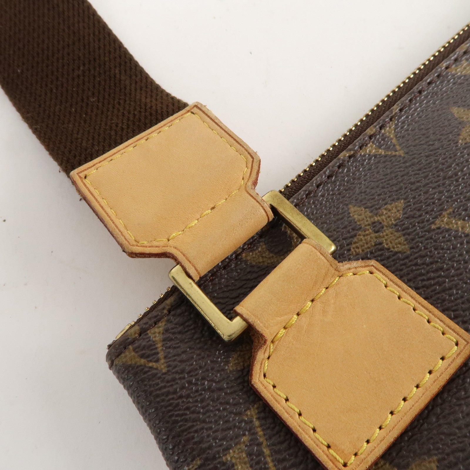 Louis Vuitton Monogram Pochette Bosphore Shoulder Bag M40044