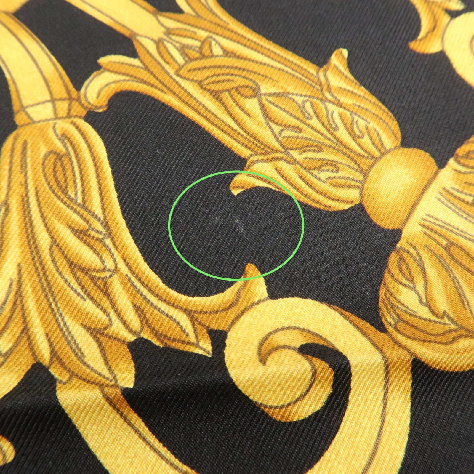 HERMES Silk 100% Carre 90 Scarf LES TUILERIES Black Gold Used