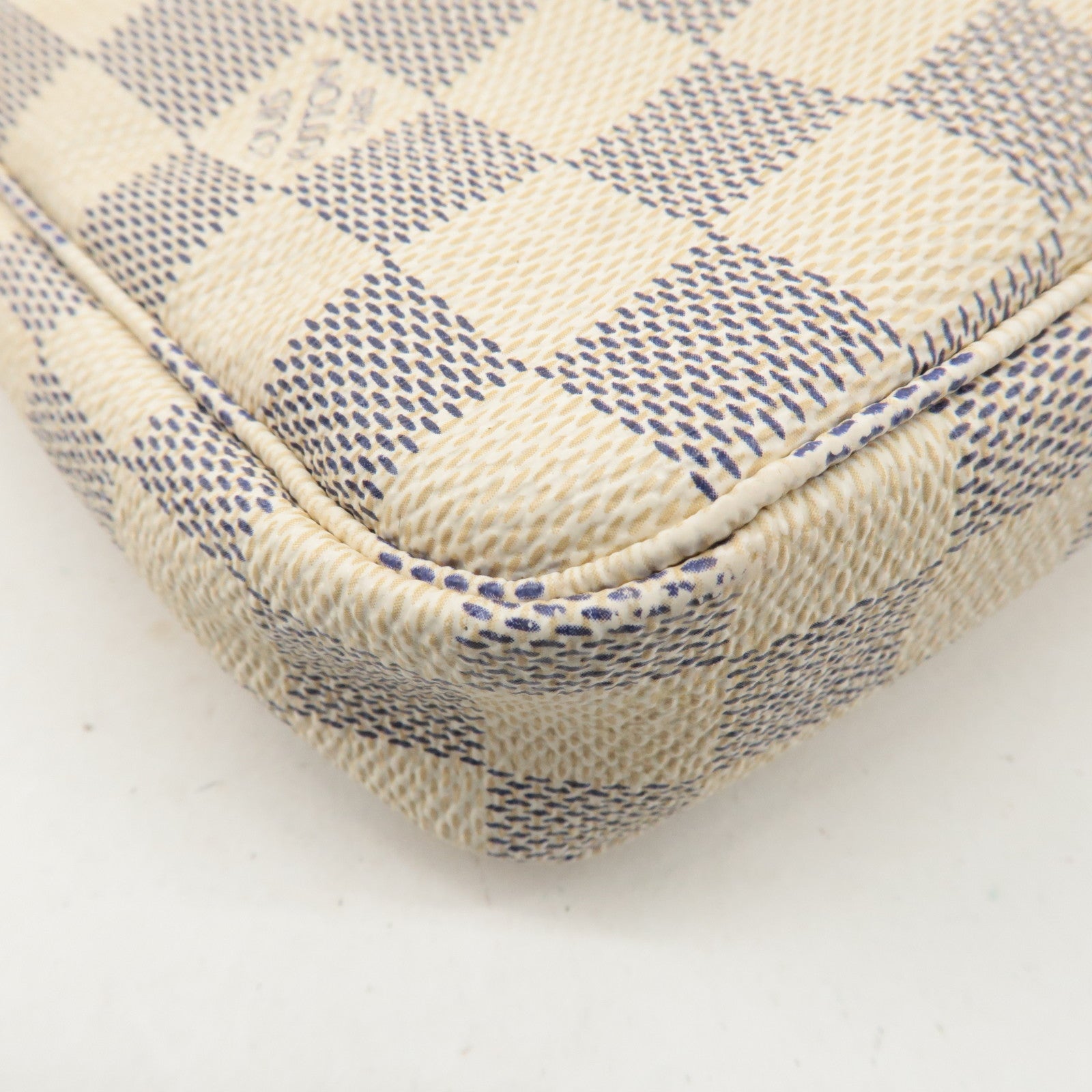 Louis Vuitton Damier Azur Pochette Accessoires Pouch N51986