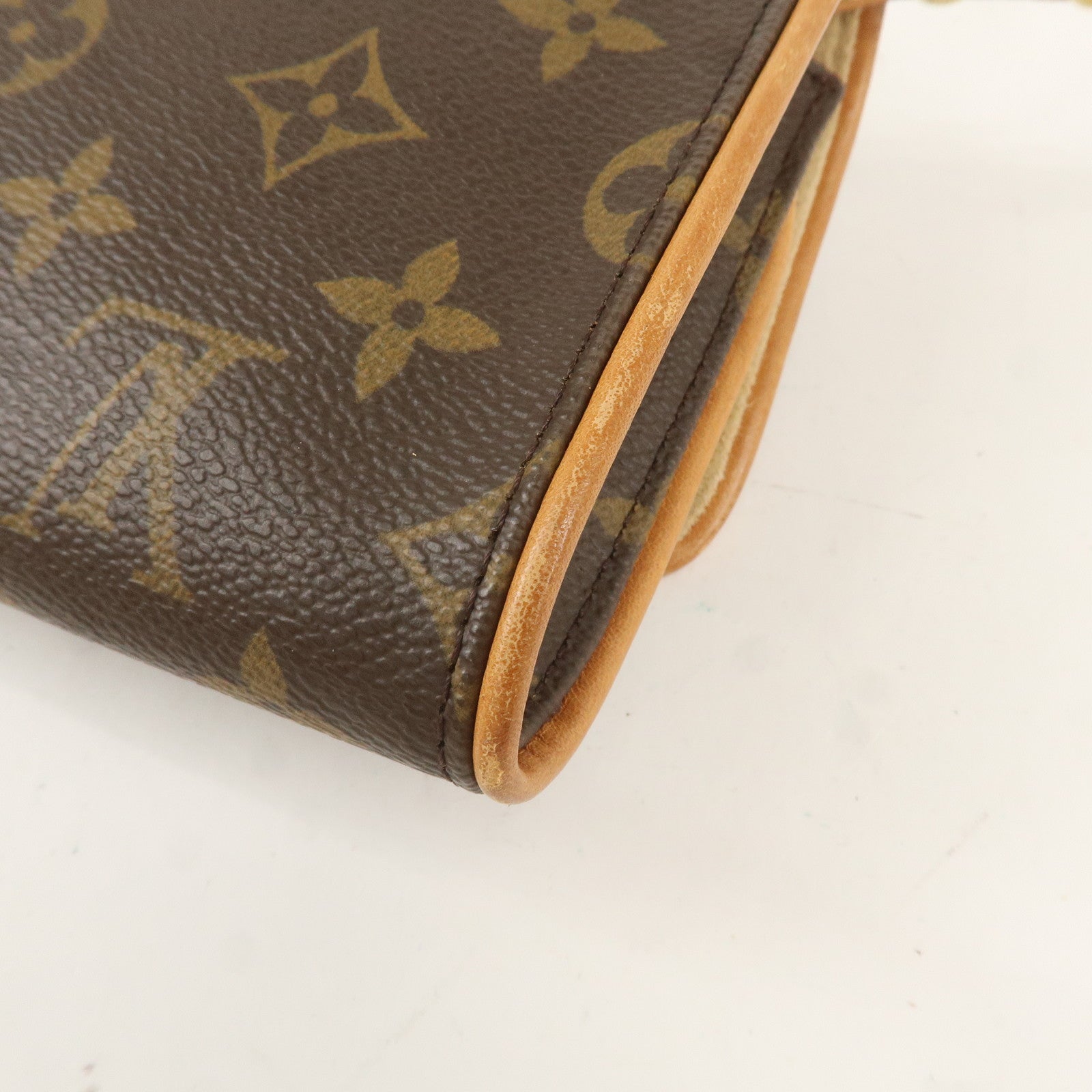 Louis Vuitton Monogram Pochette Twin GM 2Way Bag Brown M51852