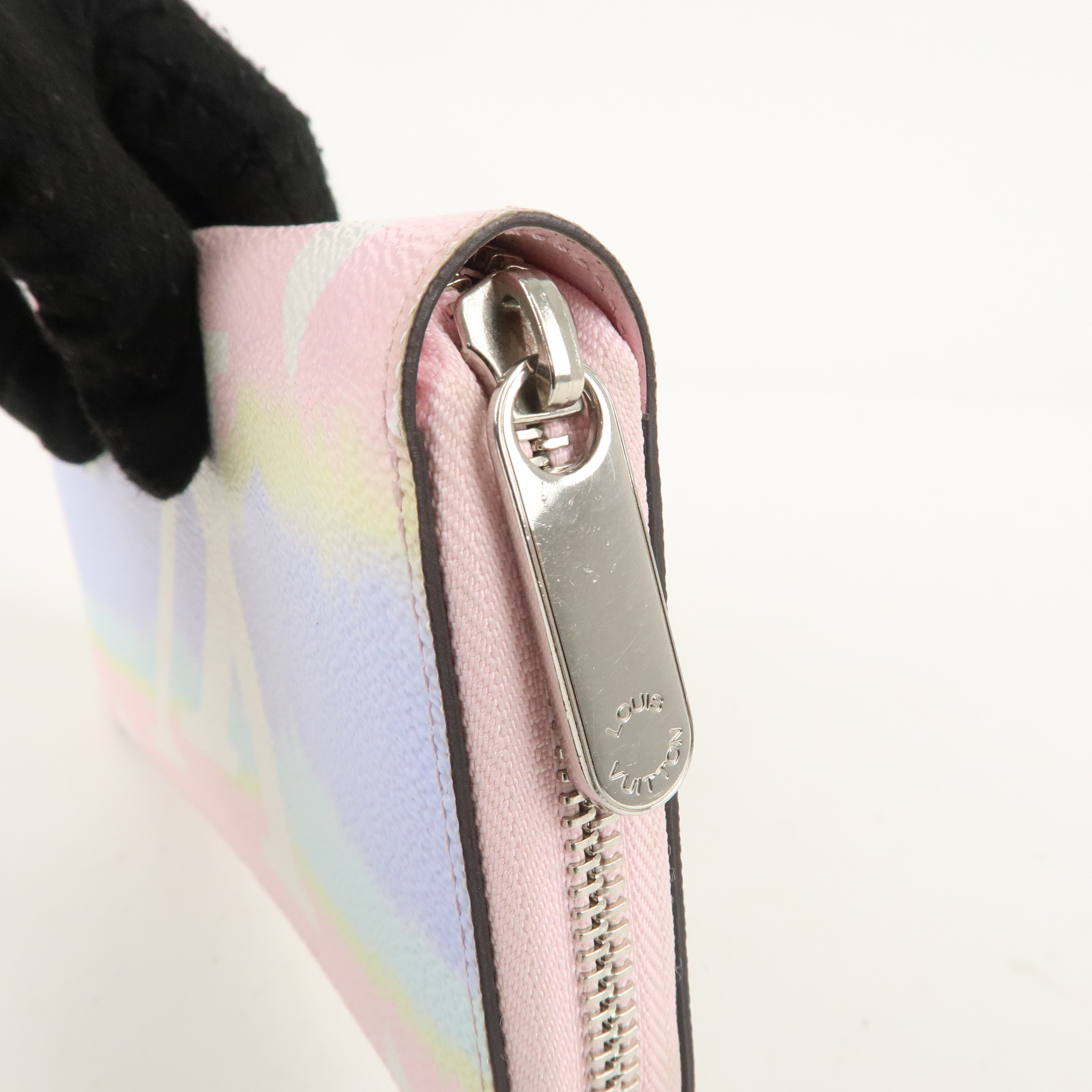 Louis Vuitton Monogram Escal Zippy Wallet Pastel Pink M69100