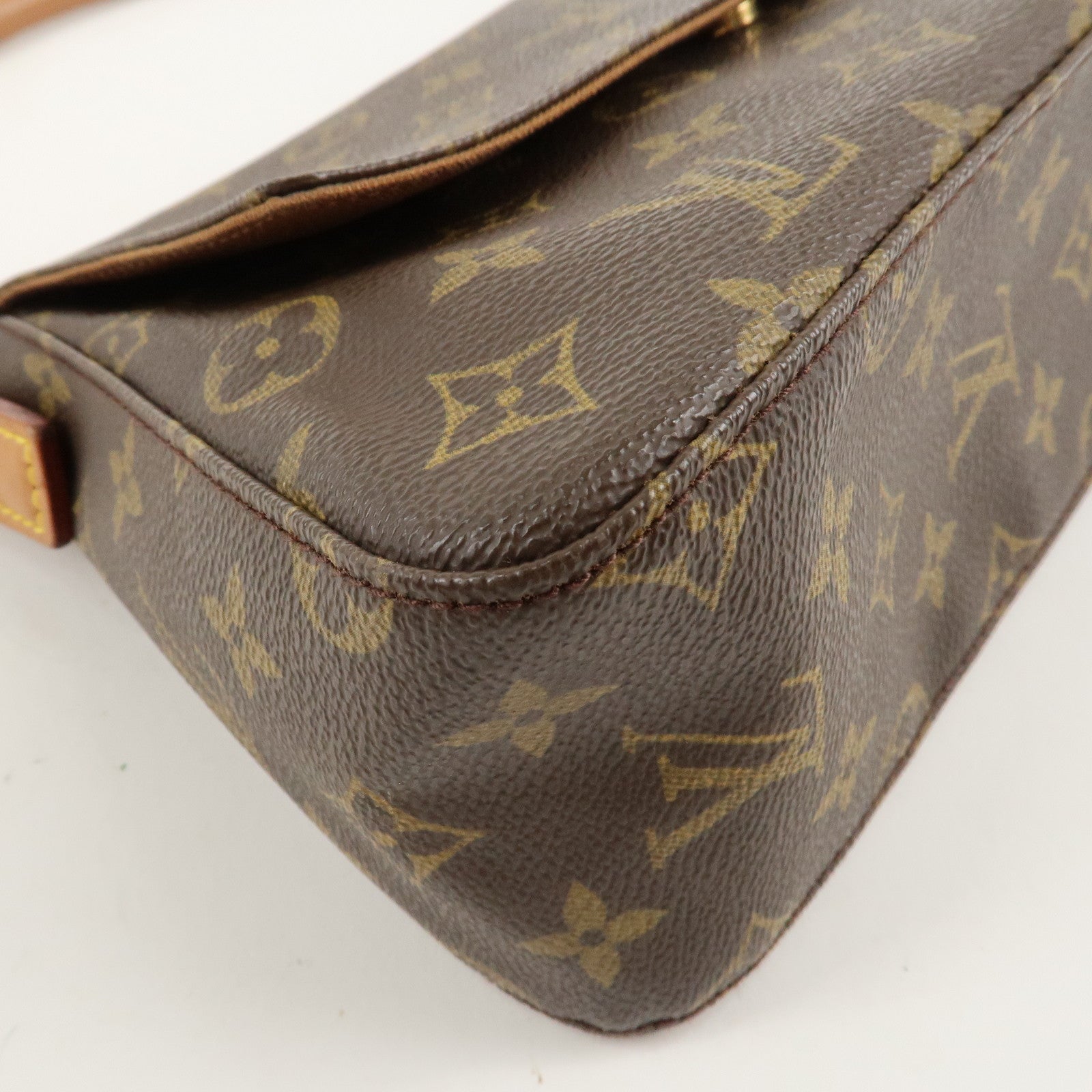 Louis Vuitton Monogram Mini Looping Shoulder Bag Hand Bag M51147 Used