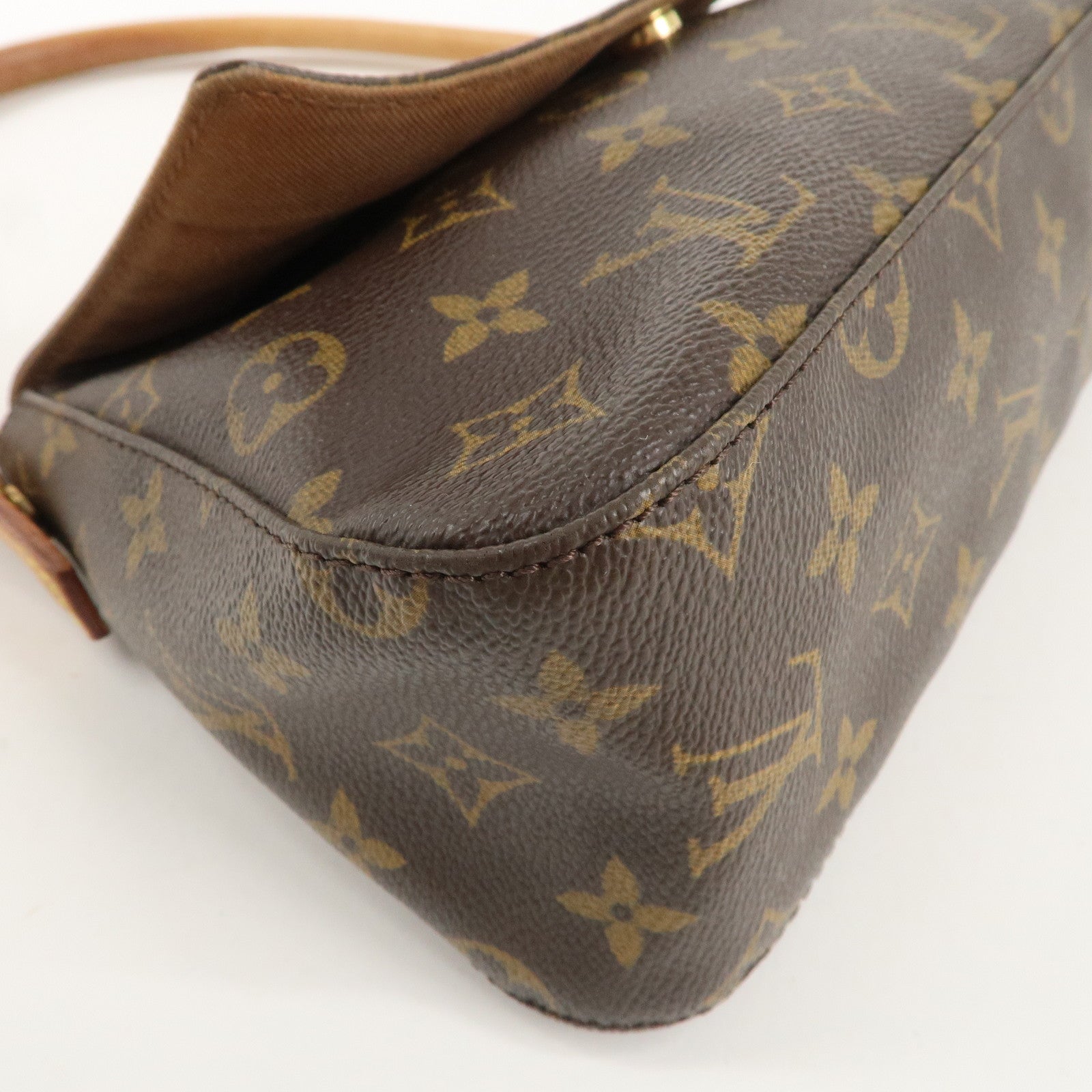 Louis Vuitton Monogram Mini Looping Shoulder Bag Hand Bag M51147