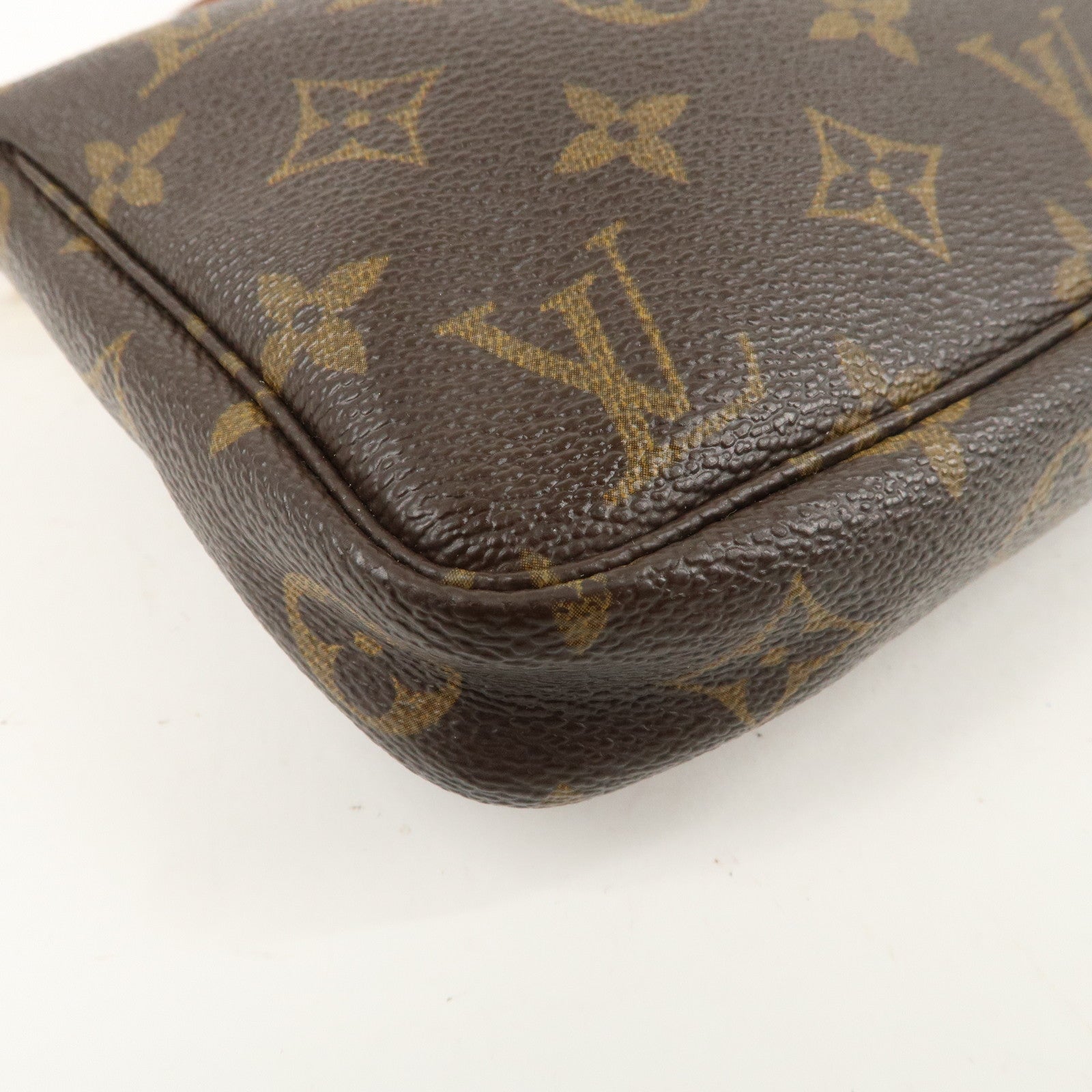 Louis Vuitton Monogram Pochette Accessoires Pouch M51980