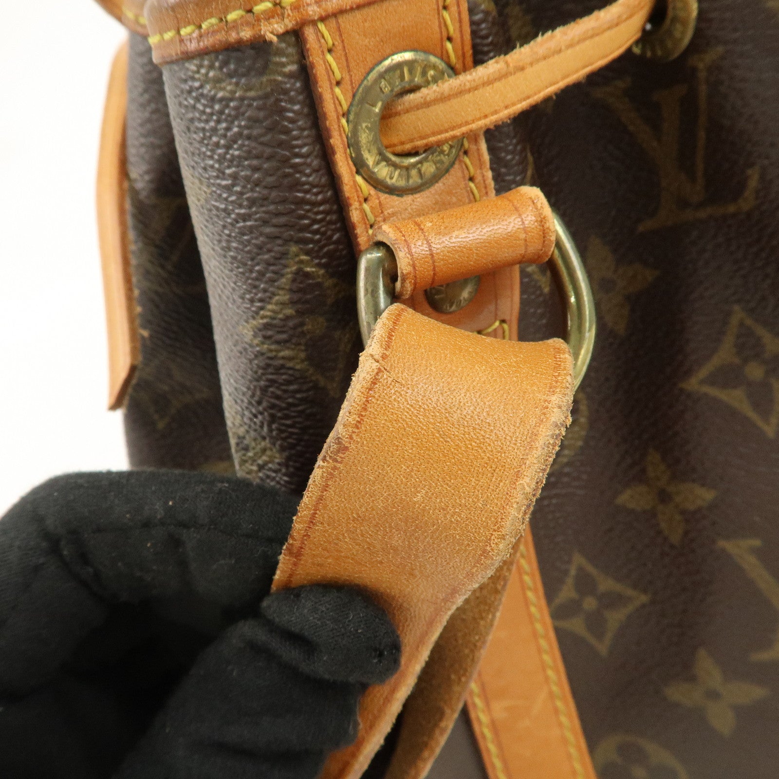 Louis Vuitton Monogram Petit Noe Shoulder Bag Brown M40818