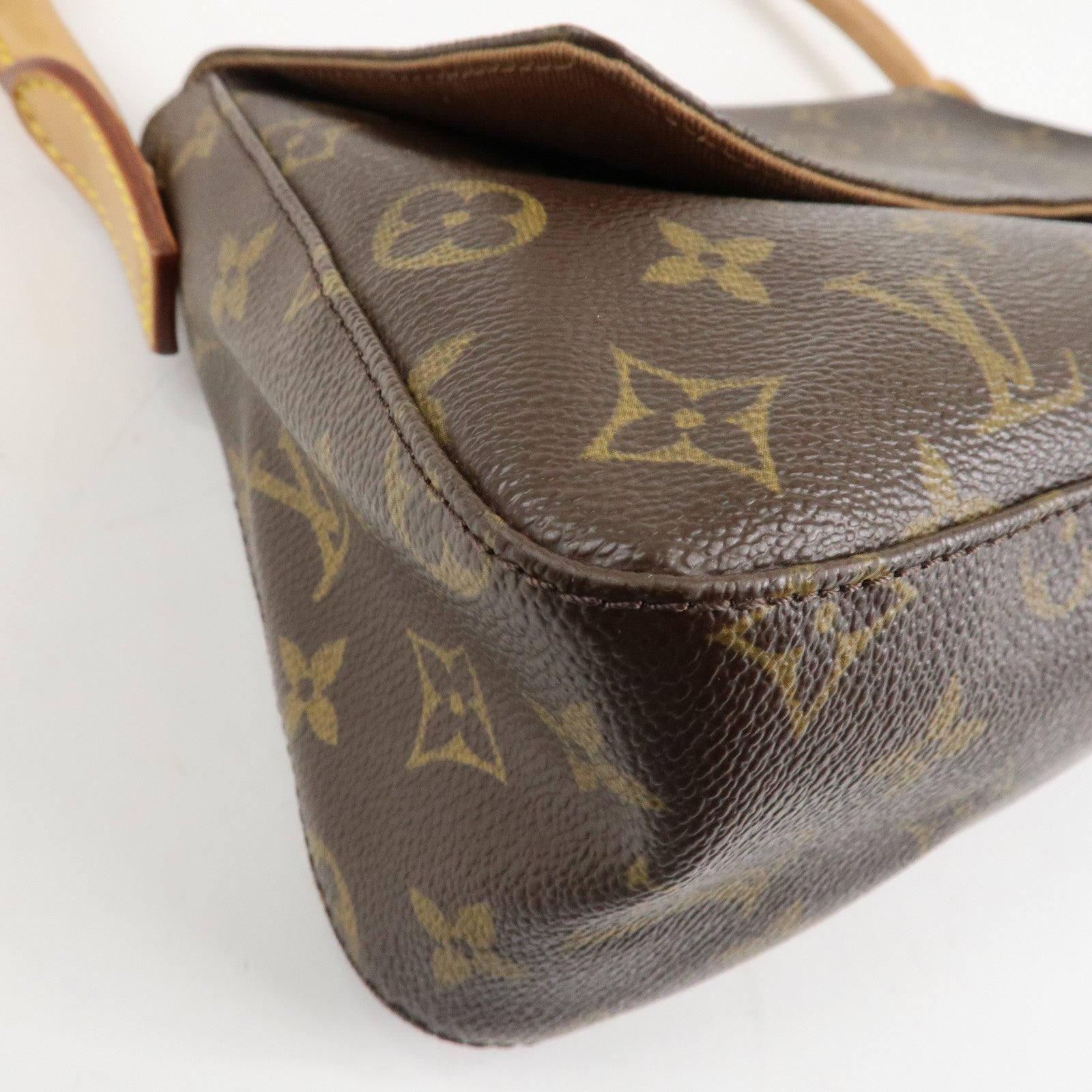 Louis Vuitton Monogram Mini Looping Shoulder Bag Hand Bag M51147 Used