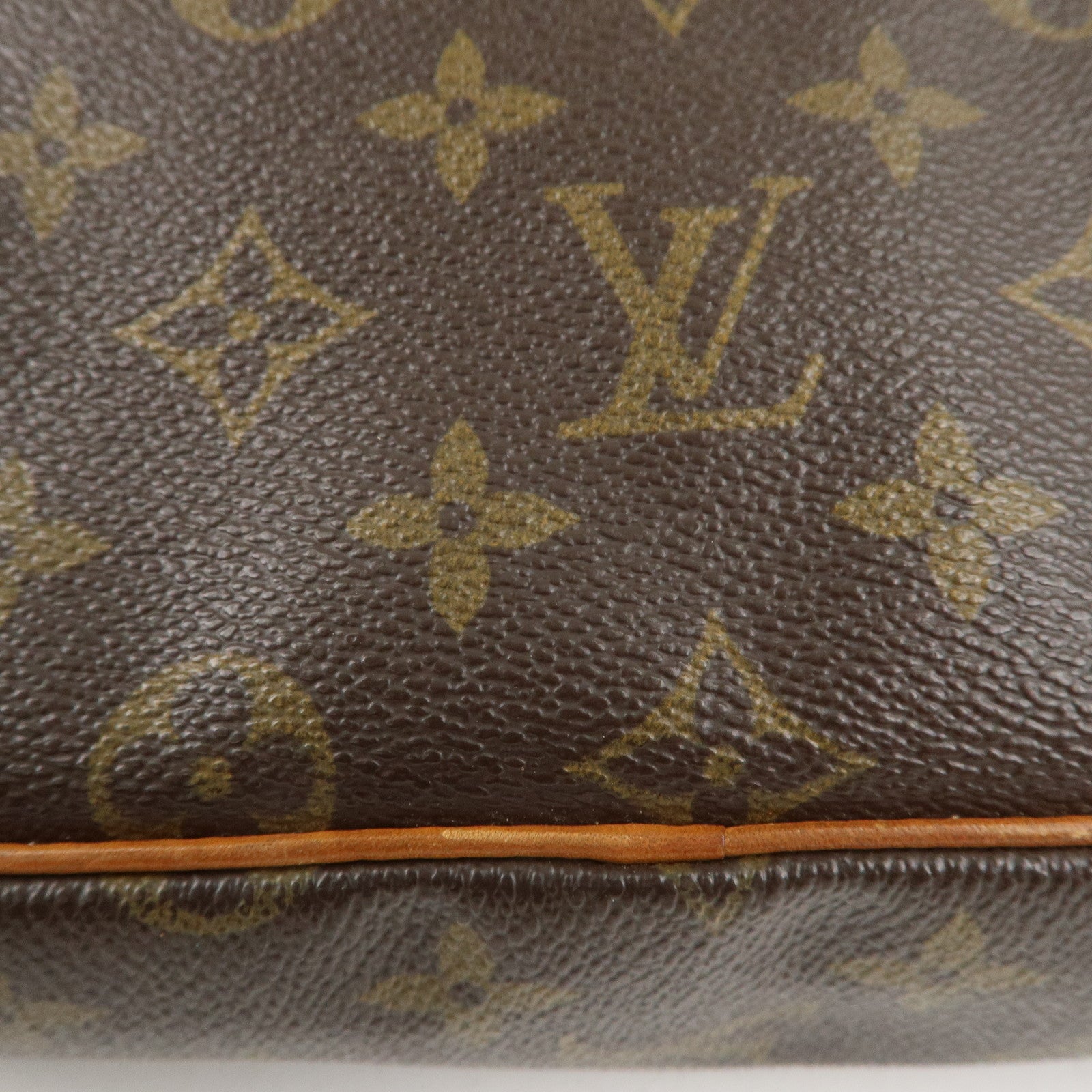 Louis Vuitton Monogram Compiegne 28 Pouch Clutch Bag M51845